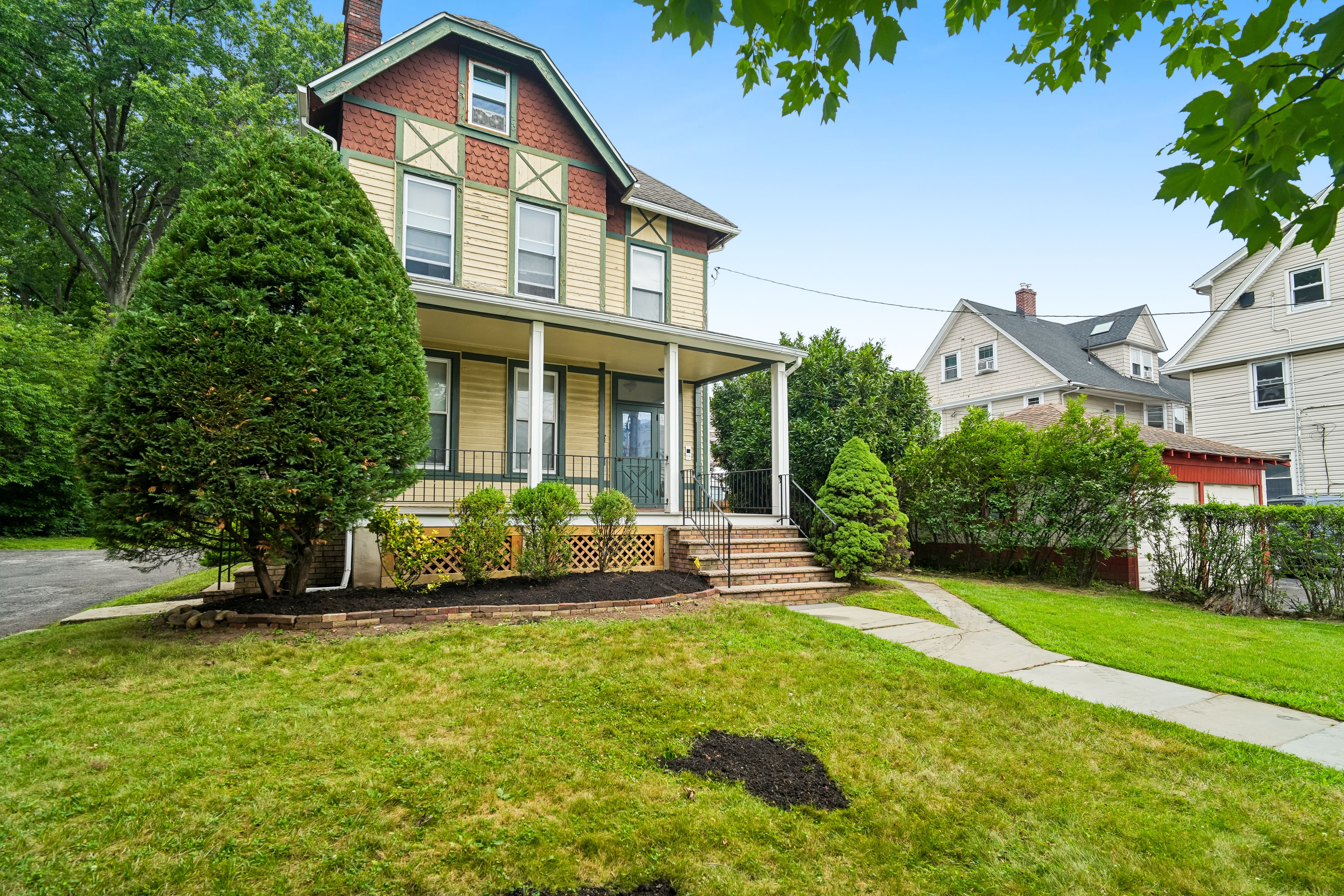 70 Elm Street 