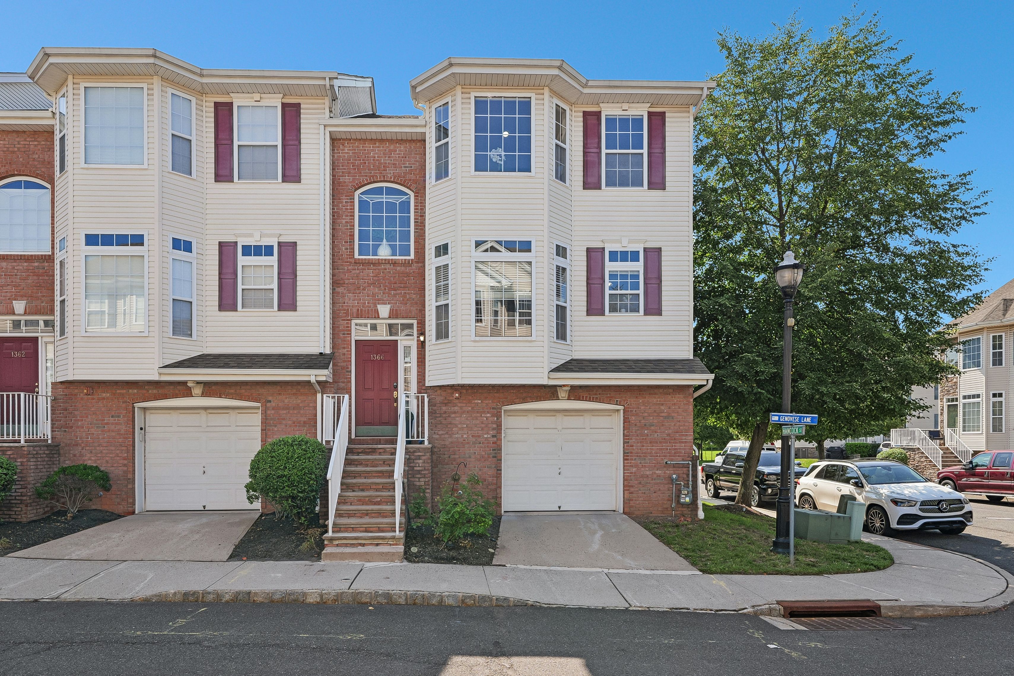 1366 Genovese Lane 