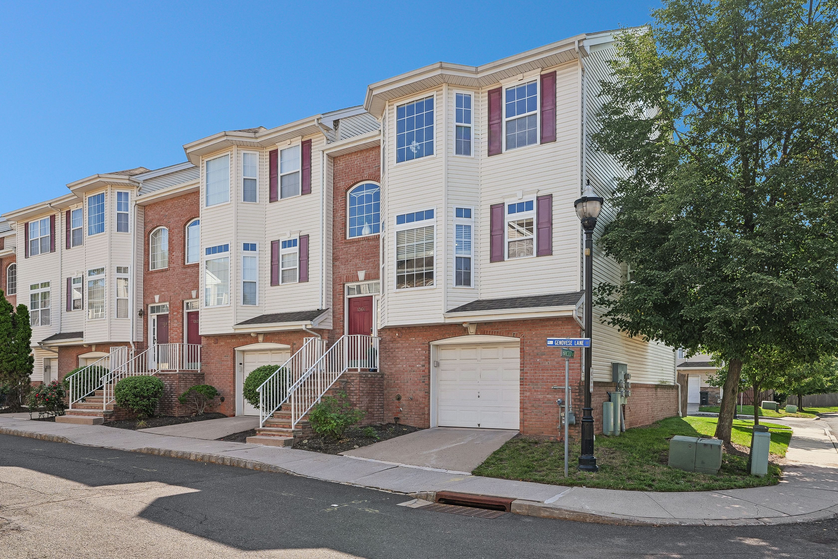 1366 Genovese Lane 