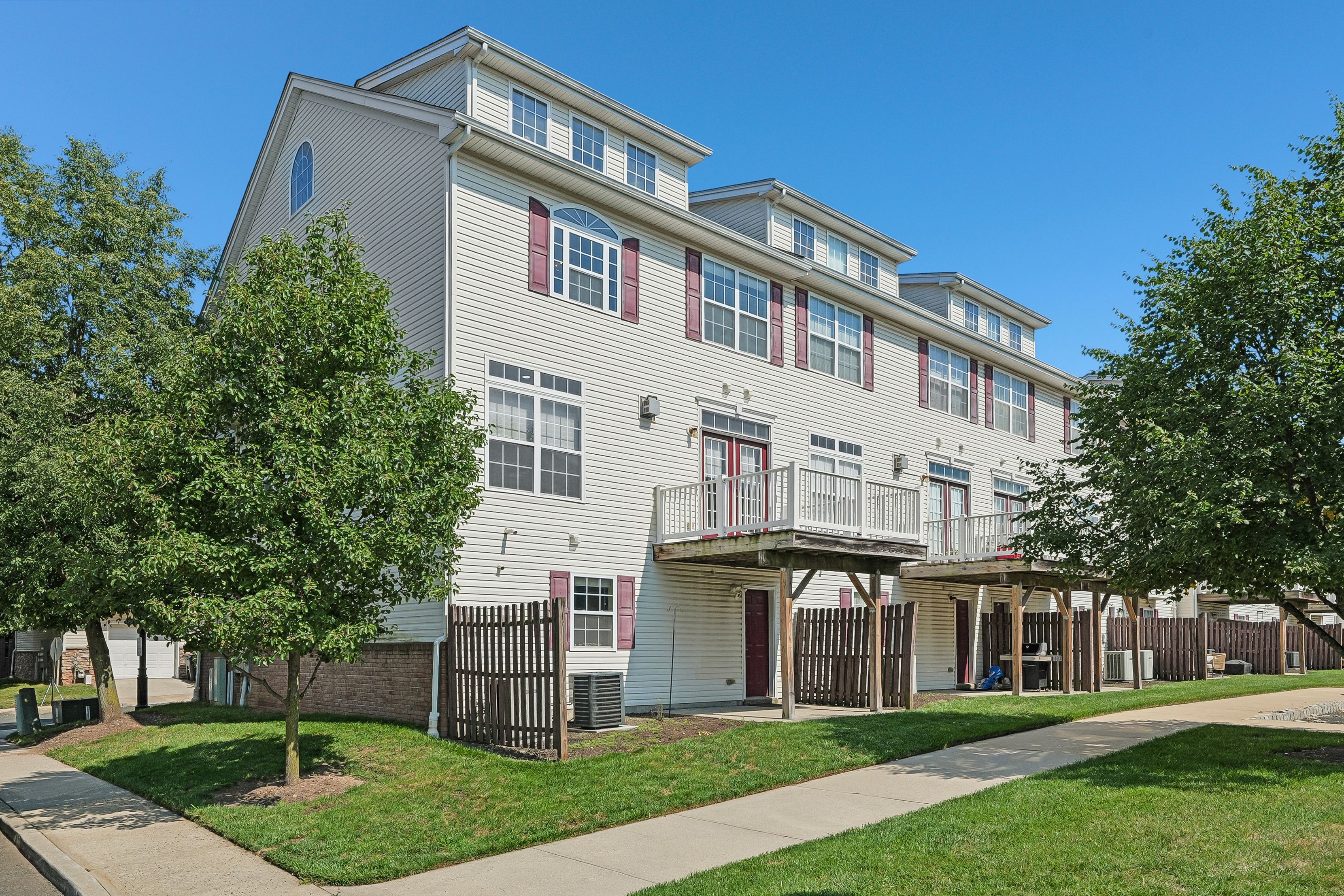 1366 Genovese Lane 