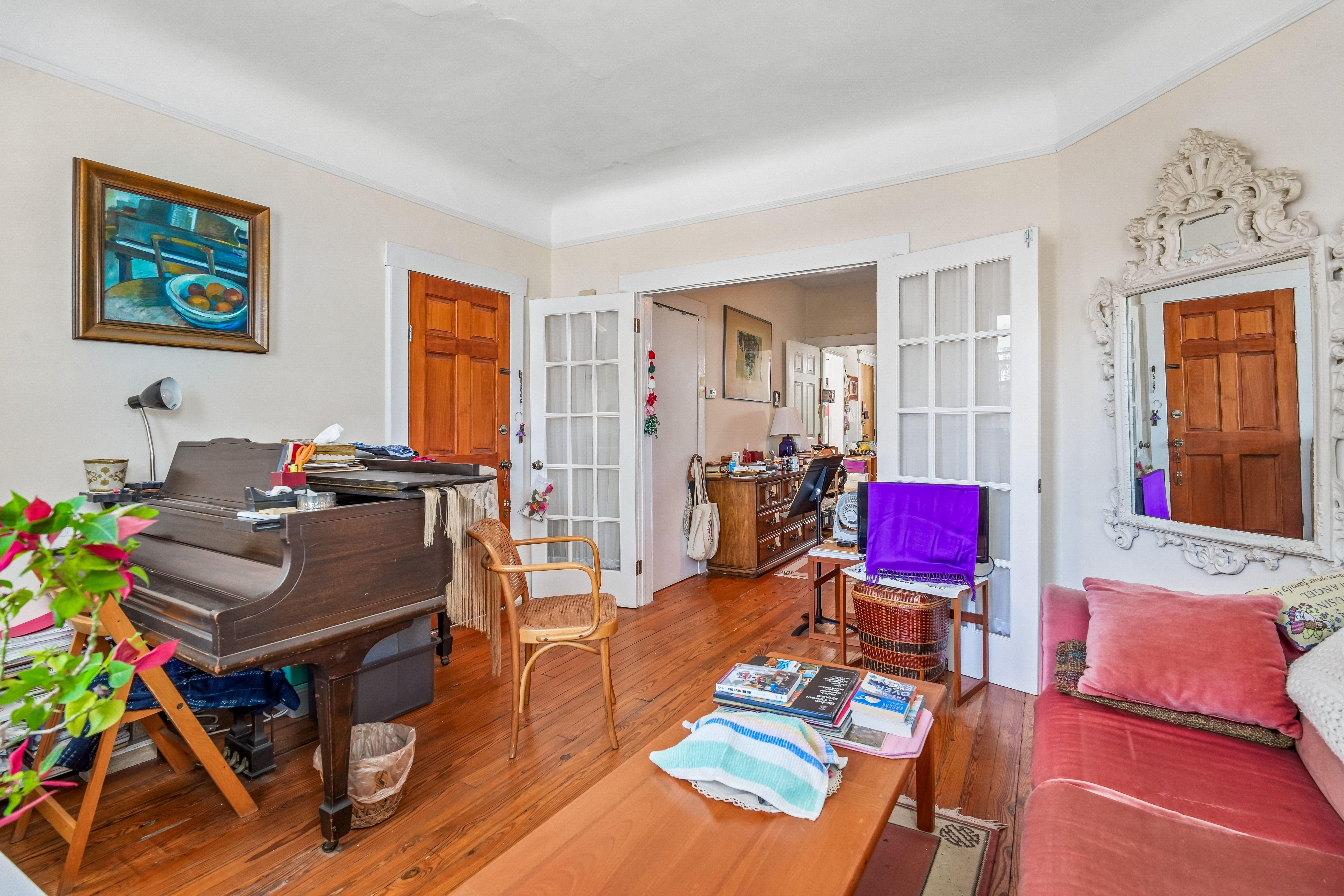 24 Franklin Avenue 