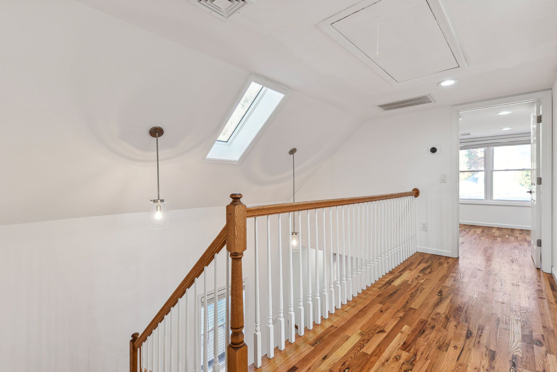 43 Howe Avenue 