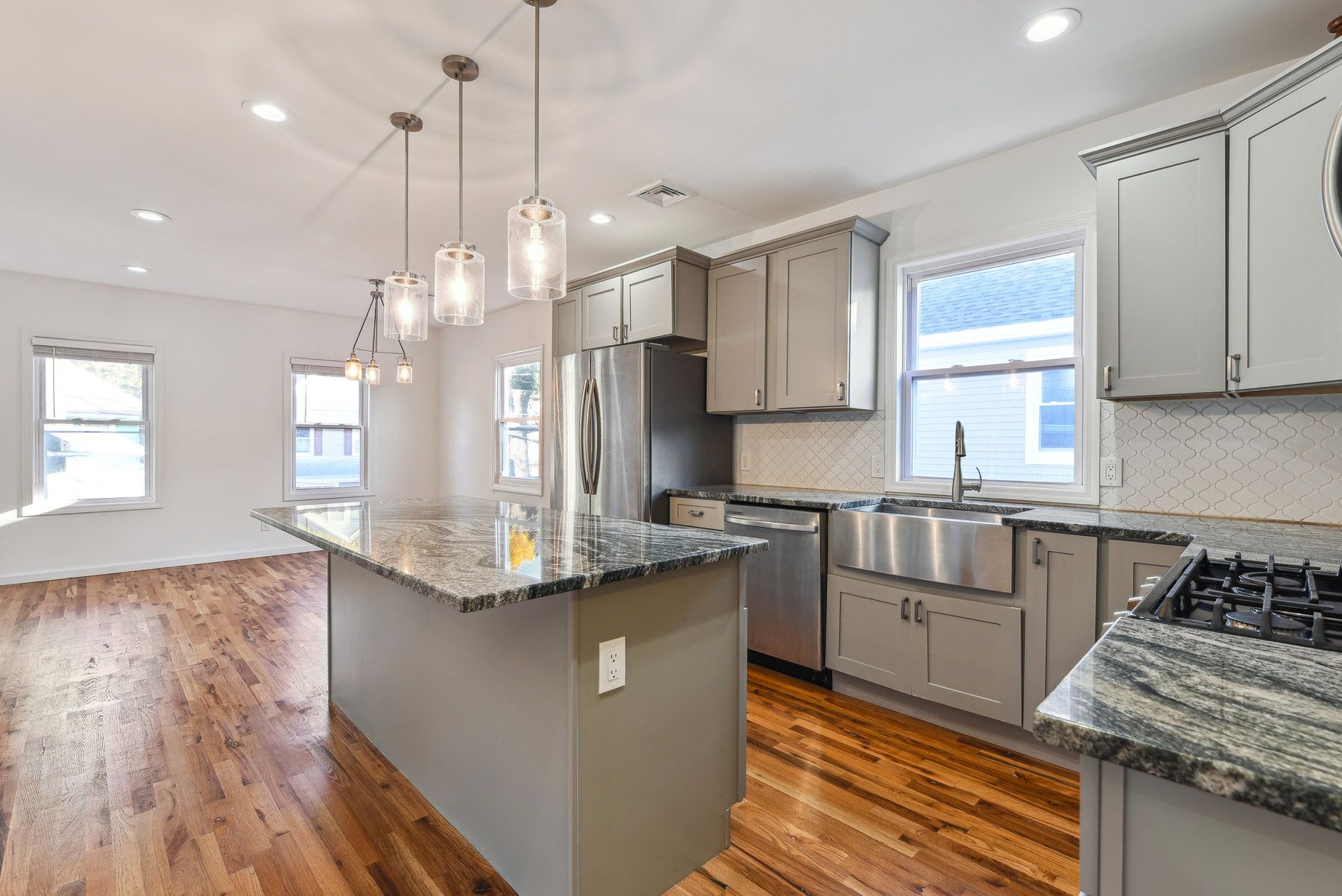 43 Howe Avenue 