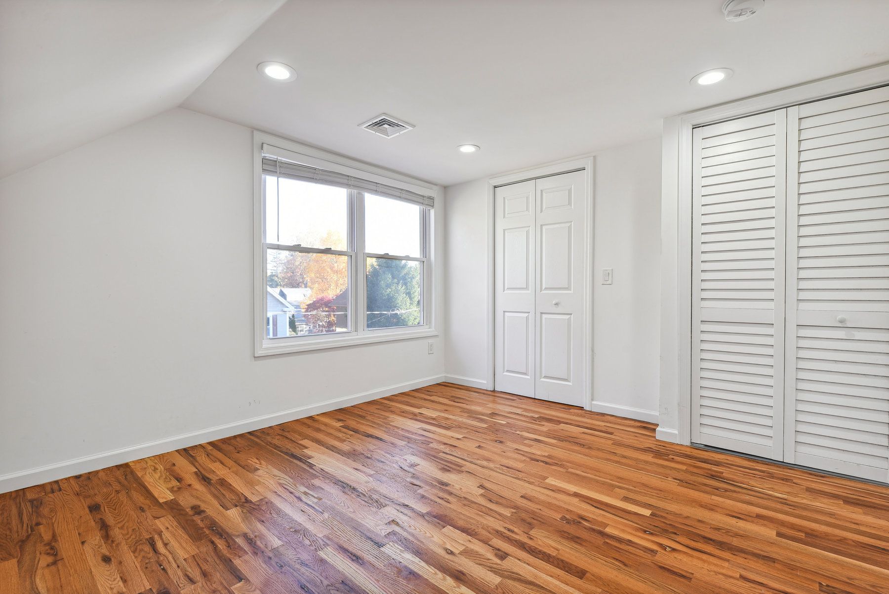 43 Howe Avenue 