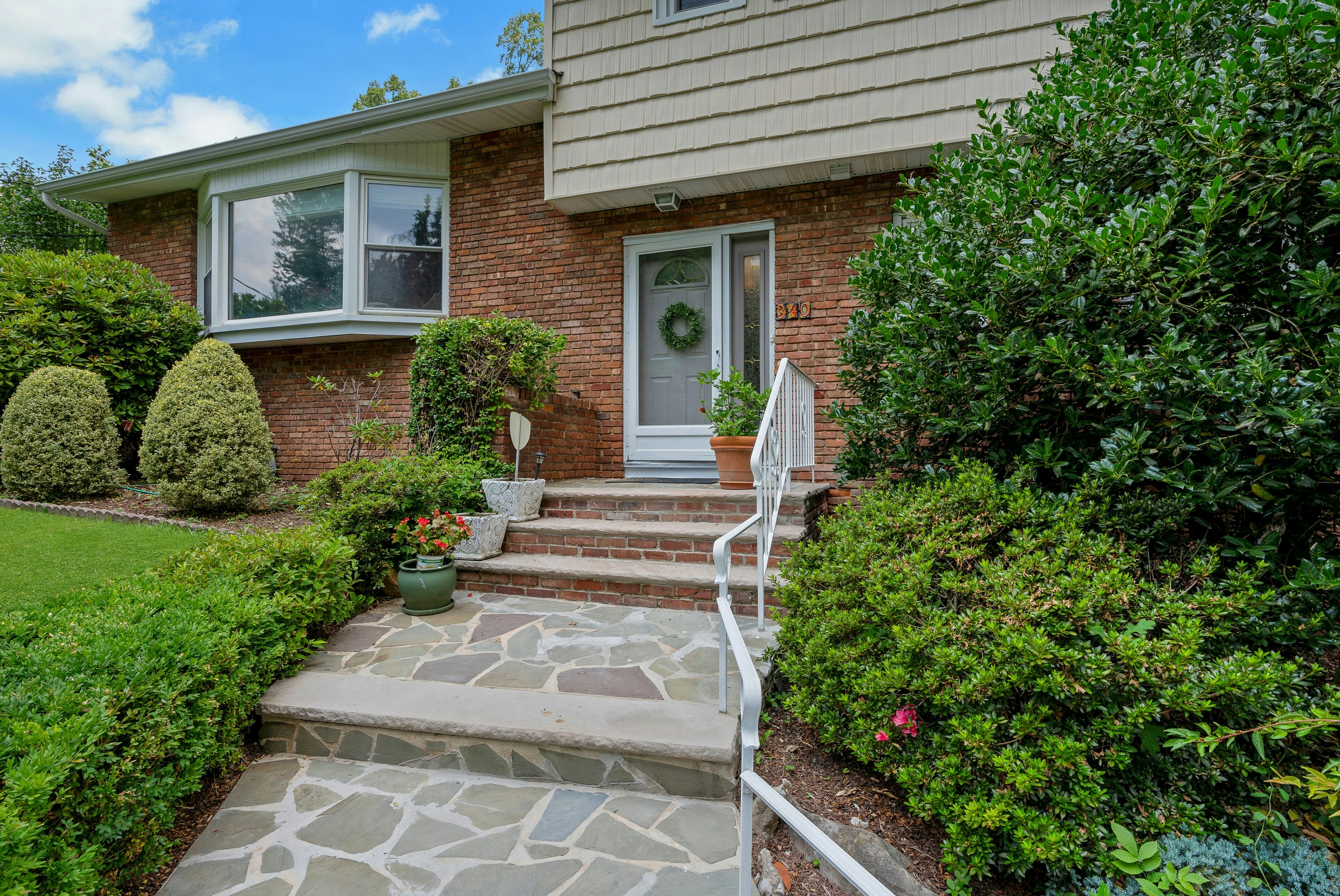 340 Central Avenue 