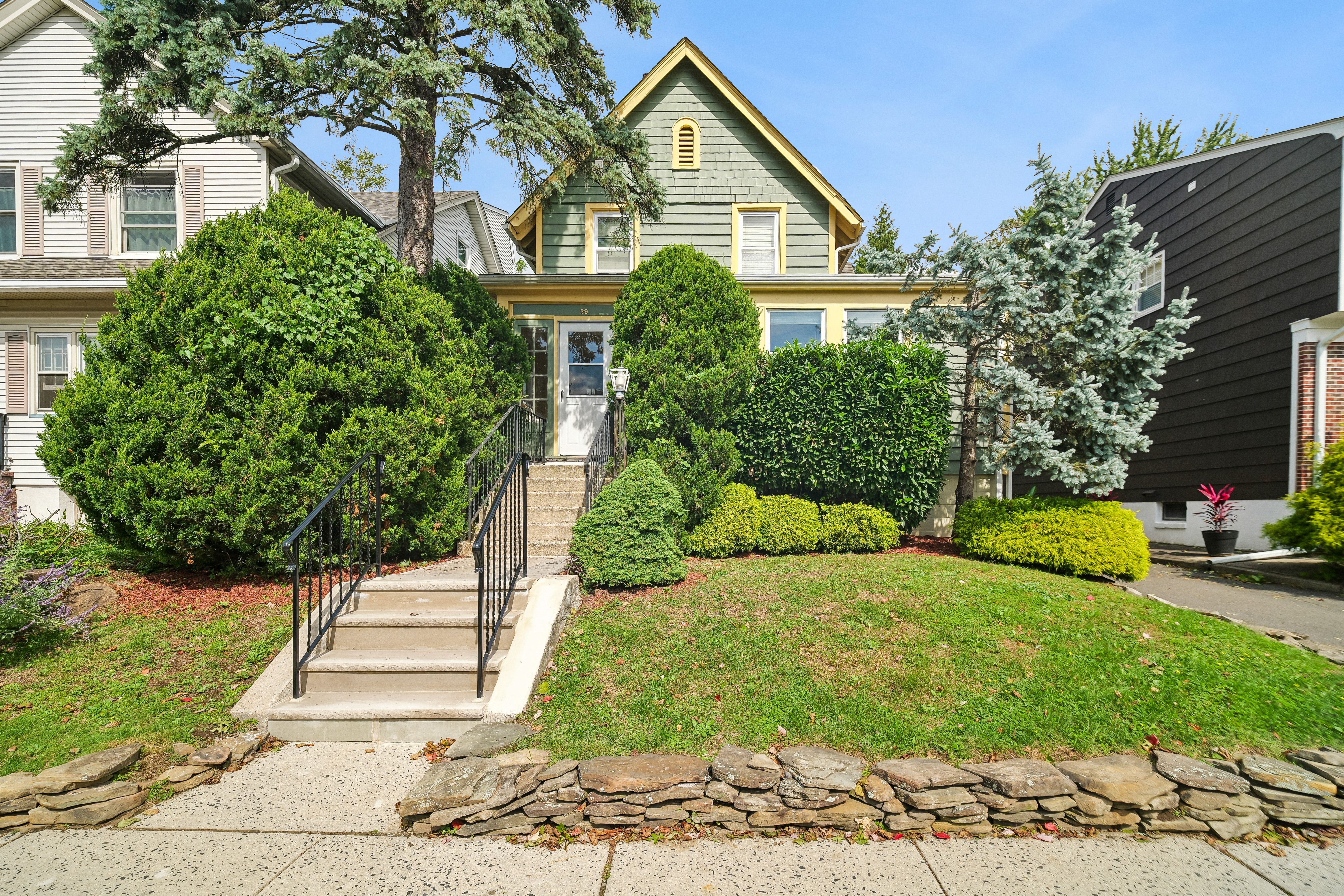 29 Brookfield Road 