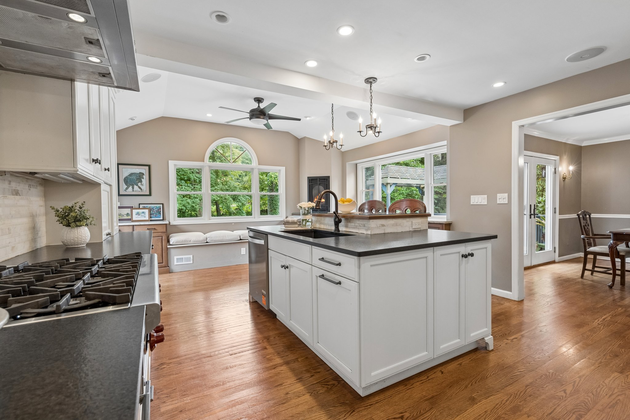 16 Fieldstone 