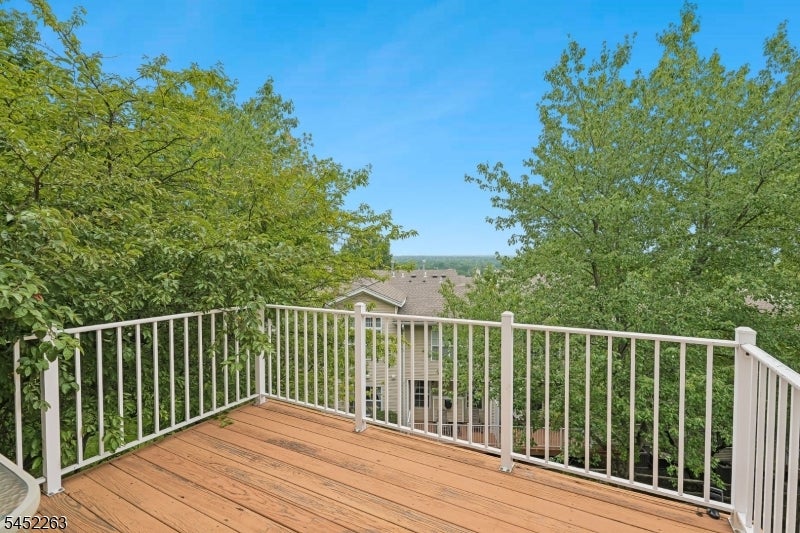 44 King George Rd