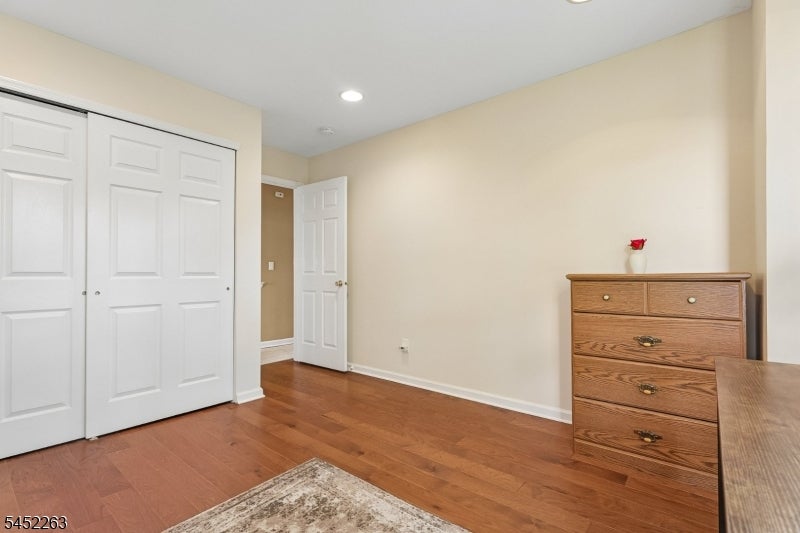 44 King George Rd
