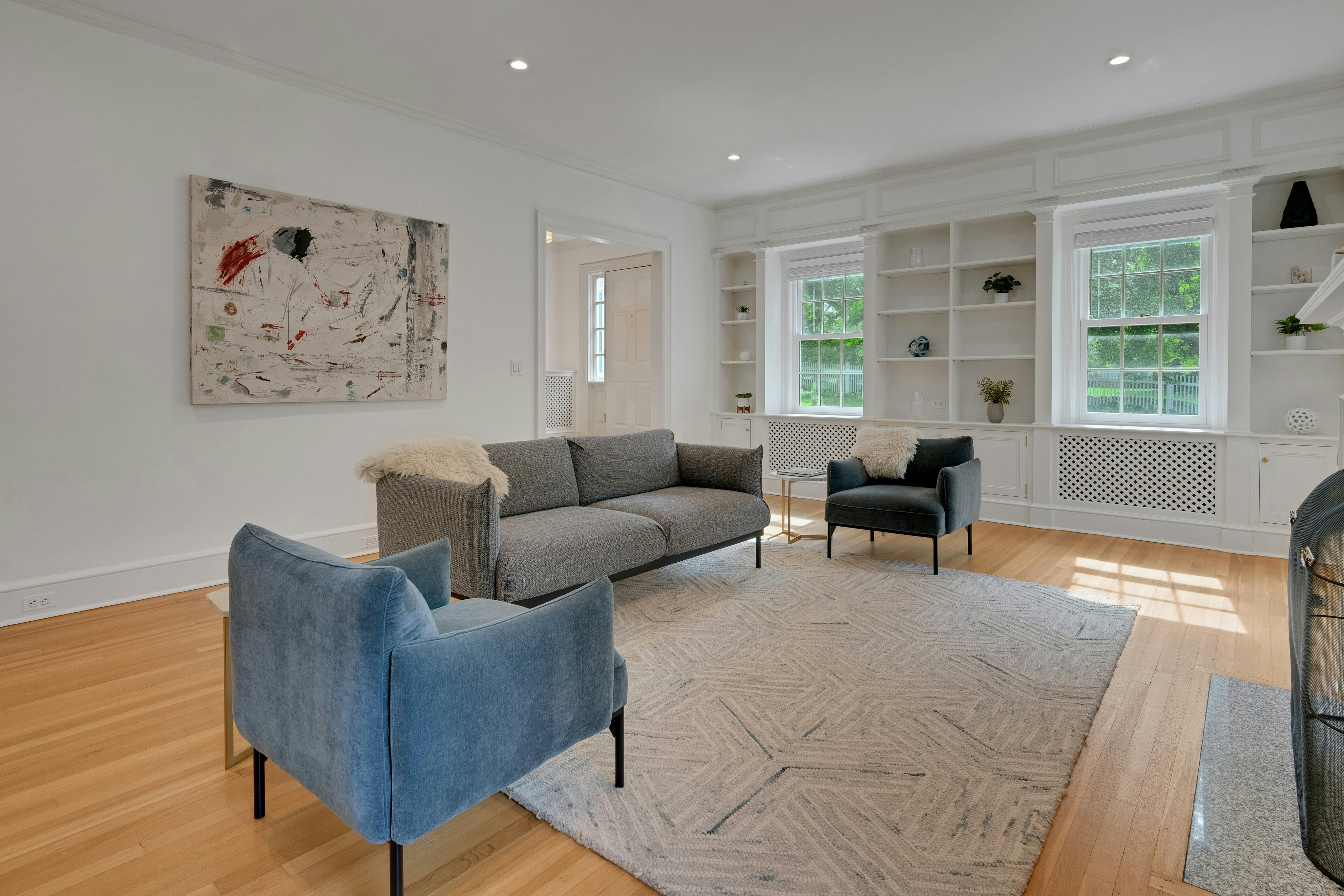 158 Bellevue Avenue 
