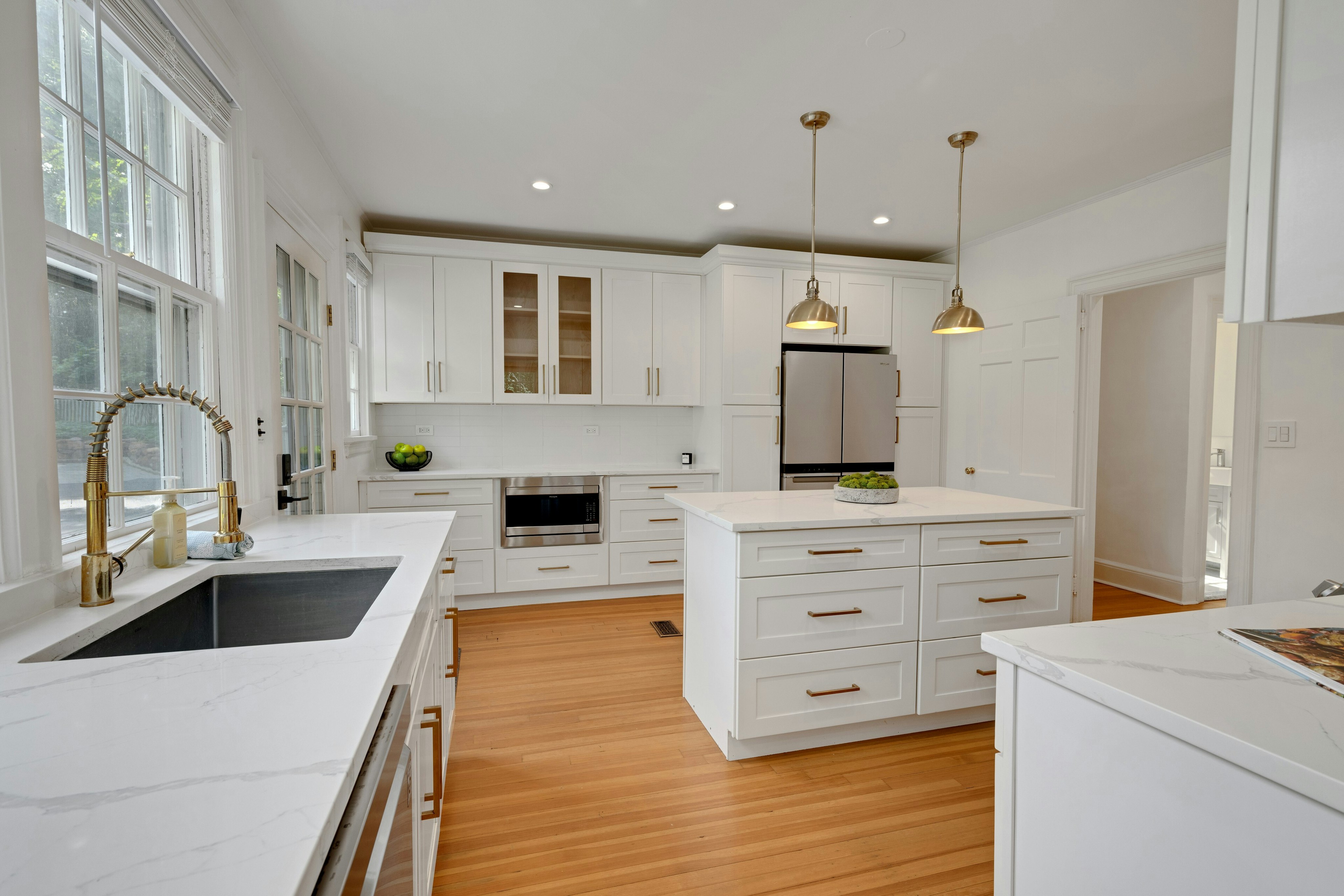 158 Bellevue Avenue 