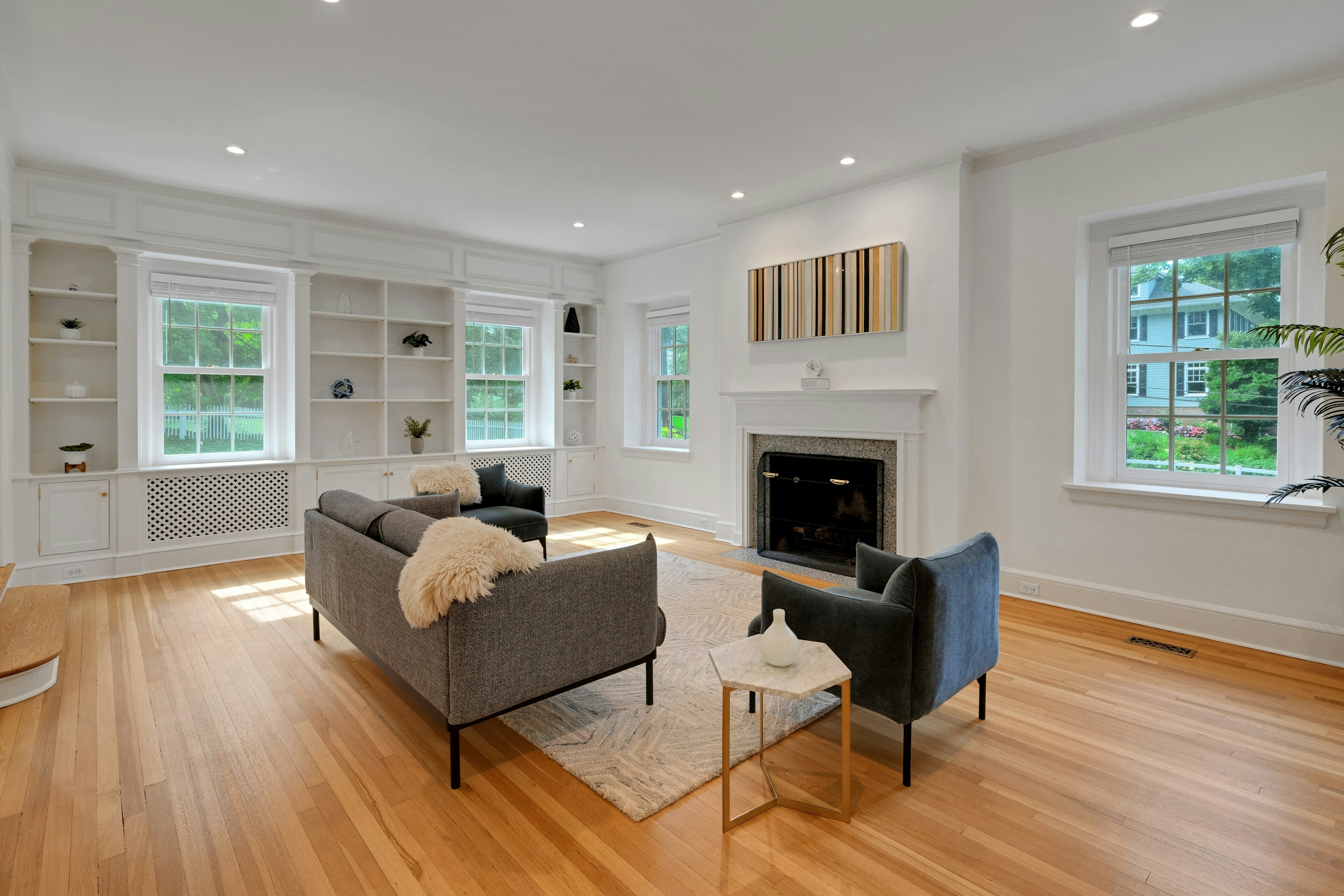 158 Bellevue Avenue 