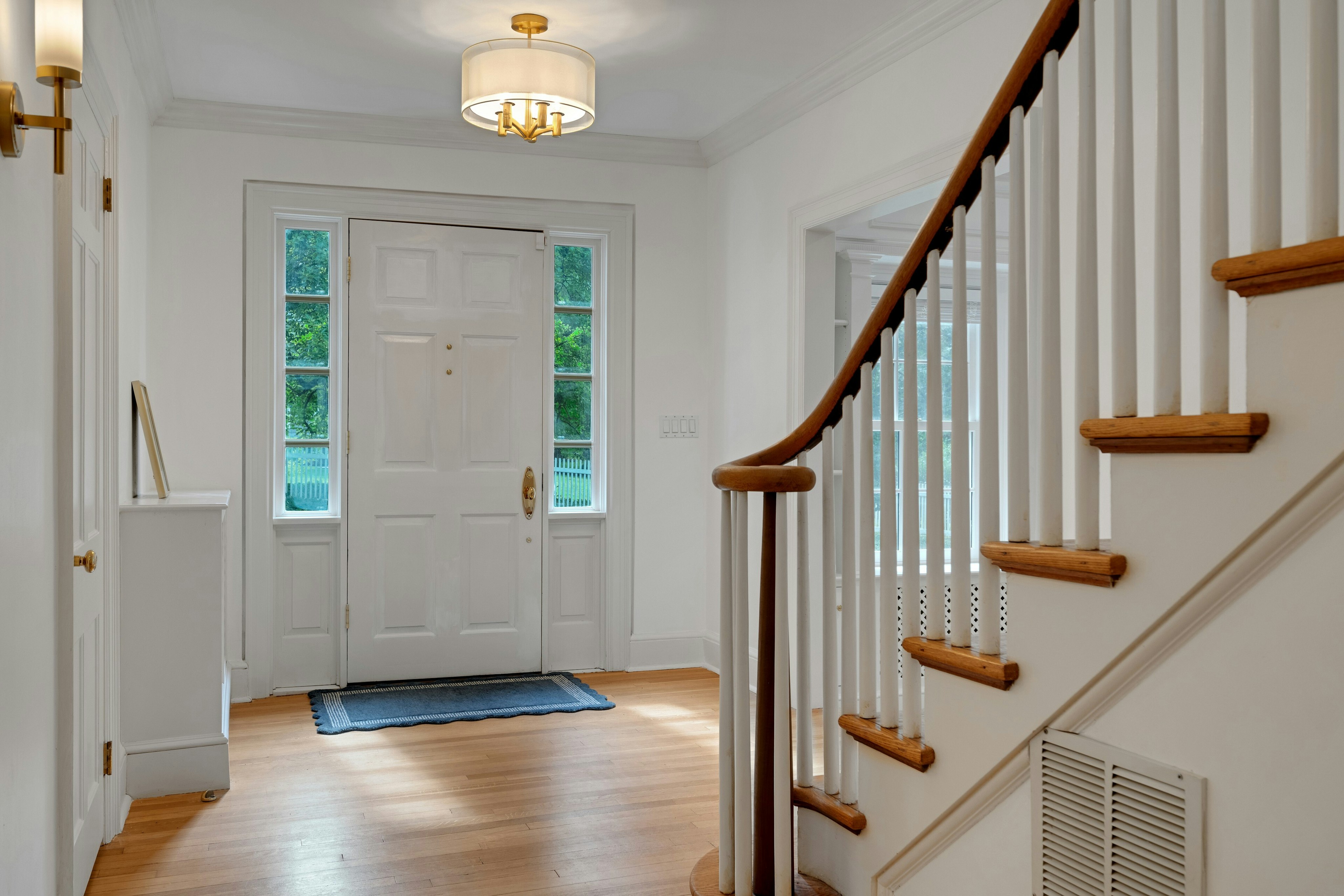 158 Bellevue Avenue 