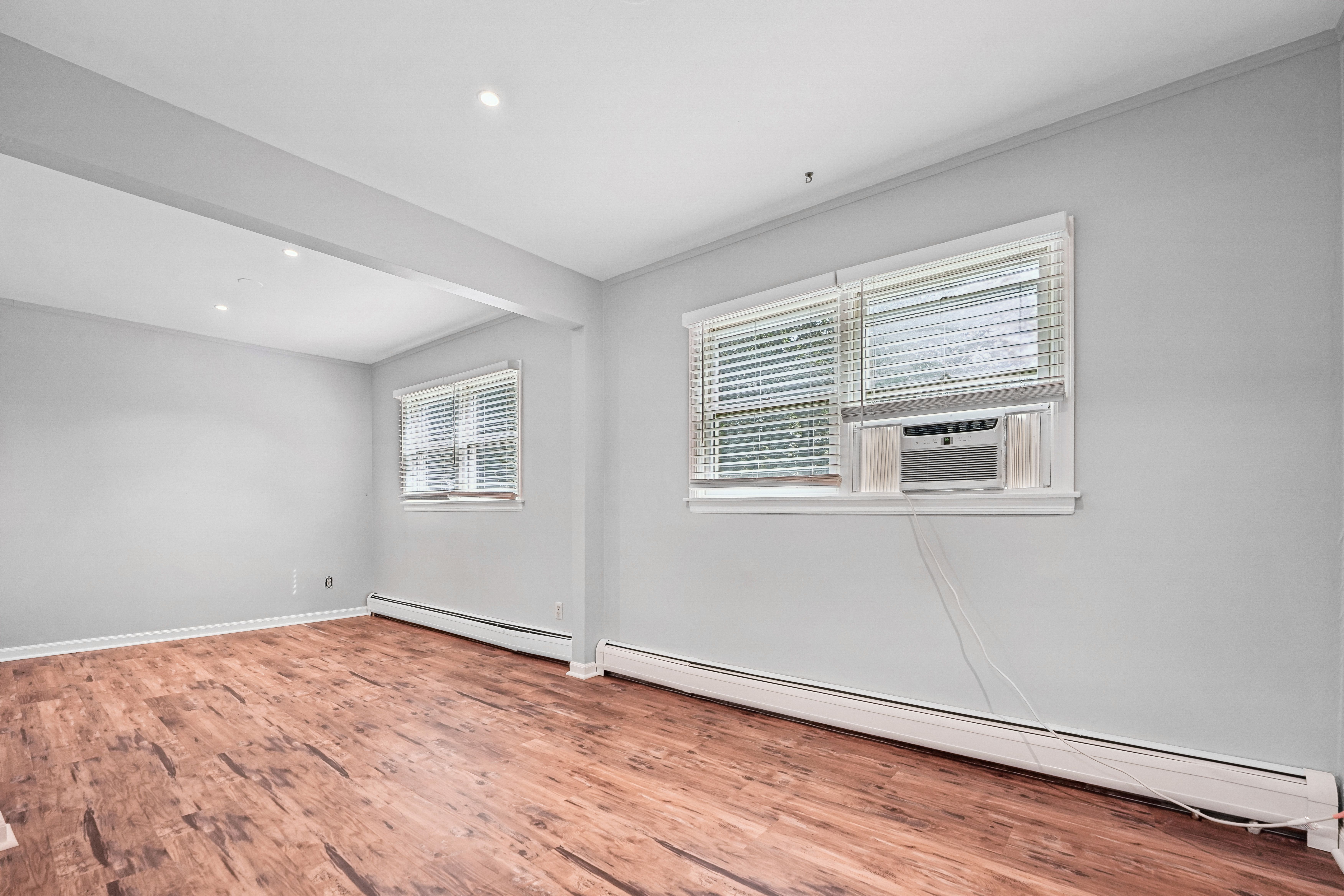 6 Woodlawn Terrace 