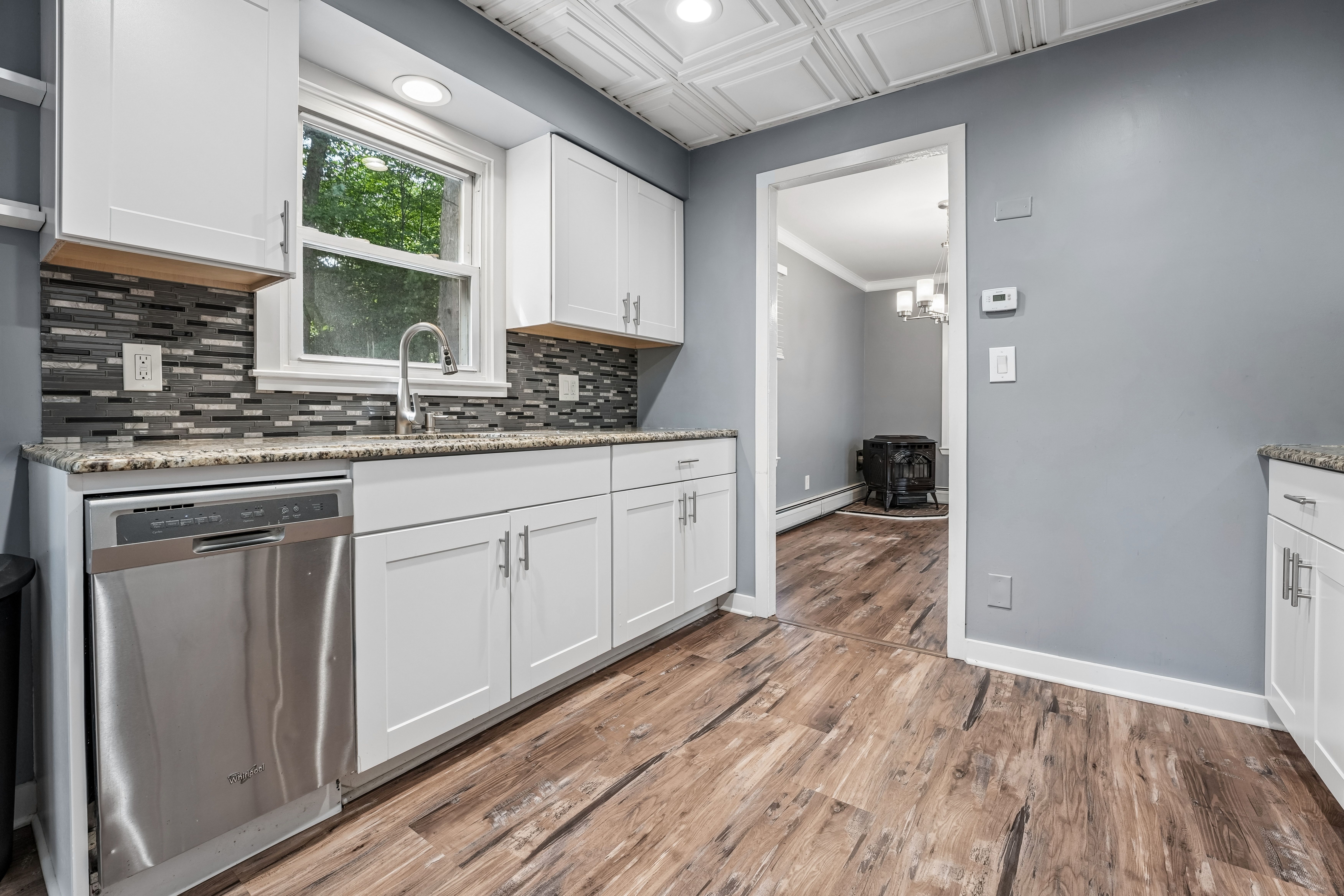 6 Woodlawn Terrace 