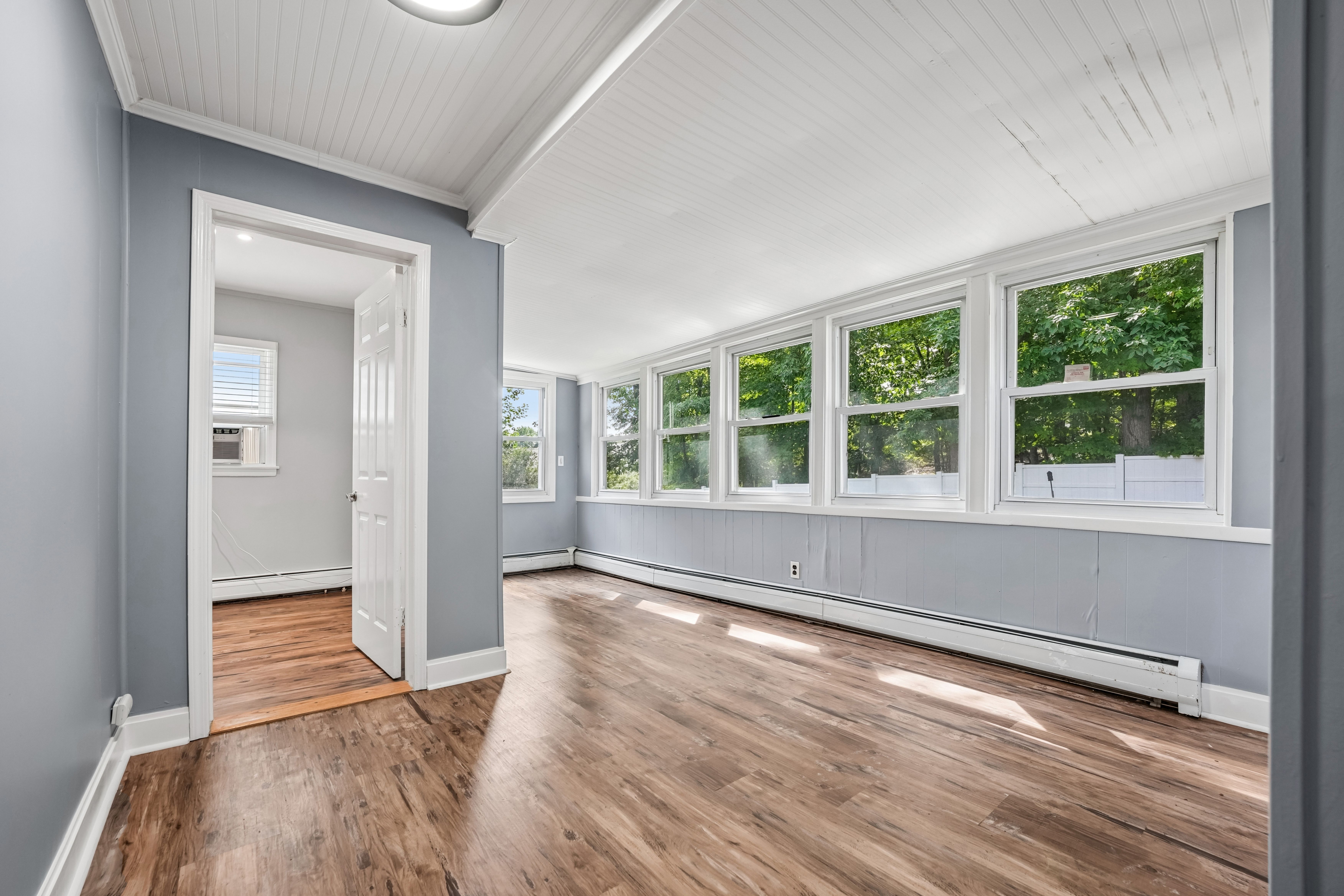 6 Woodlawn Terrace 