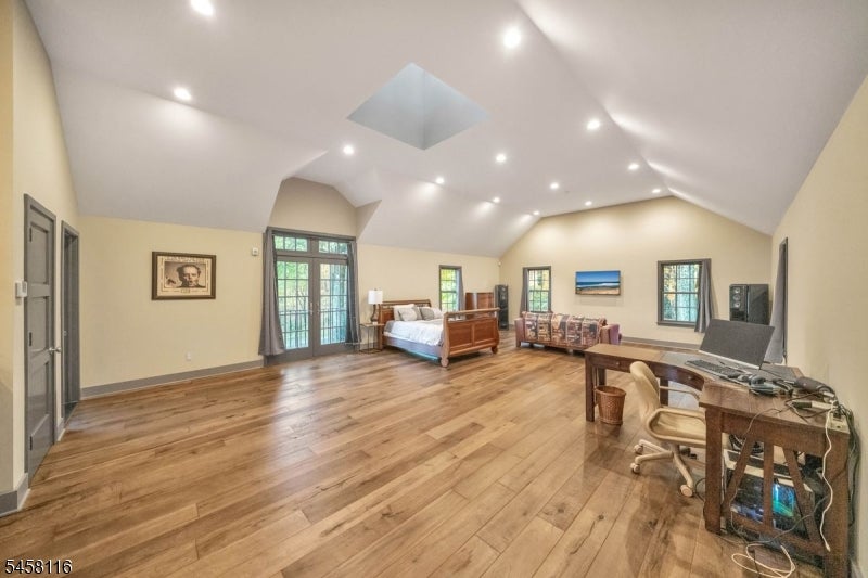 211 Mountainview Estate