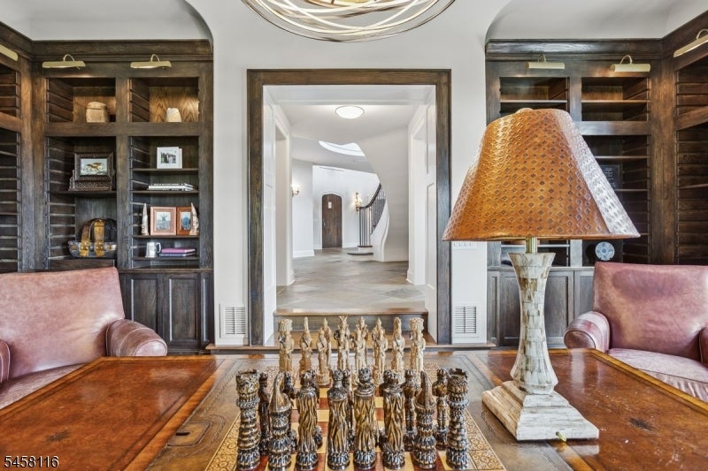 211 Mountainview Estate