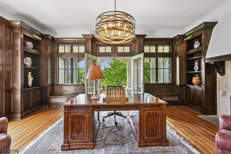 211 Mountainview Estate