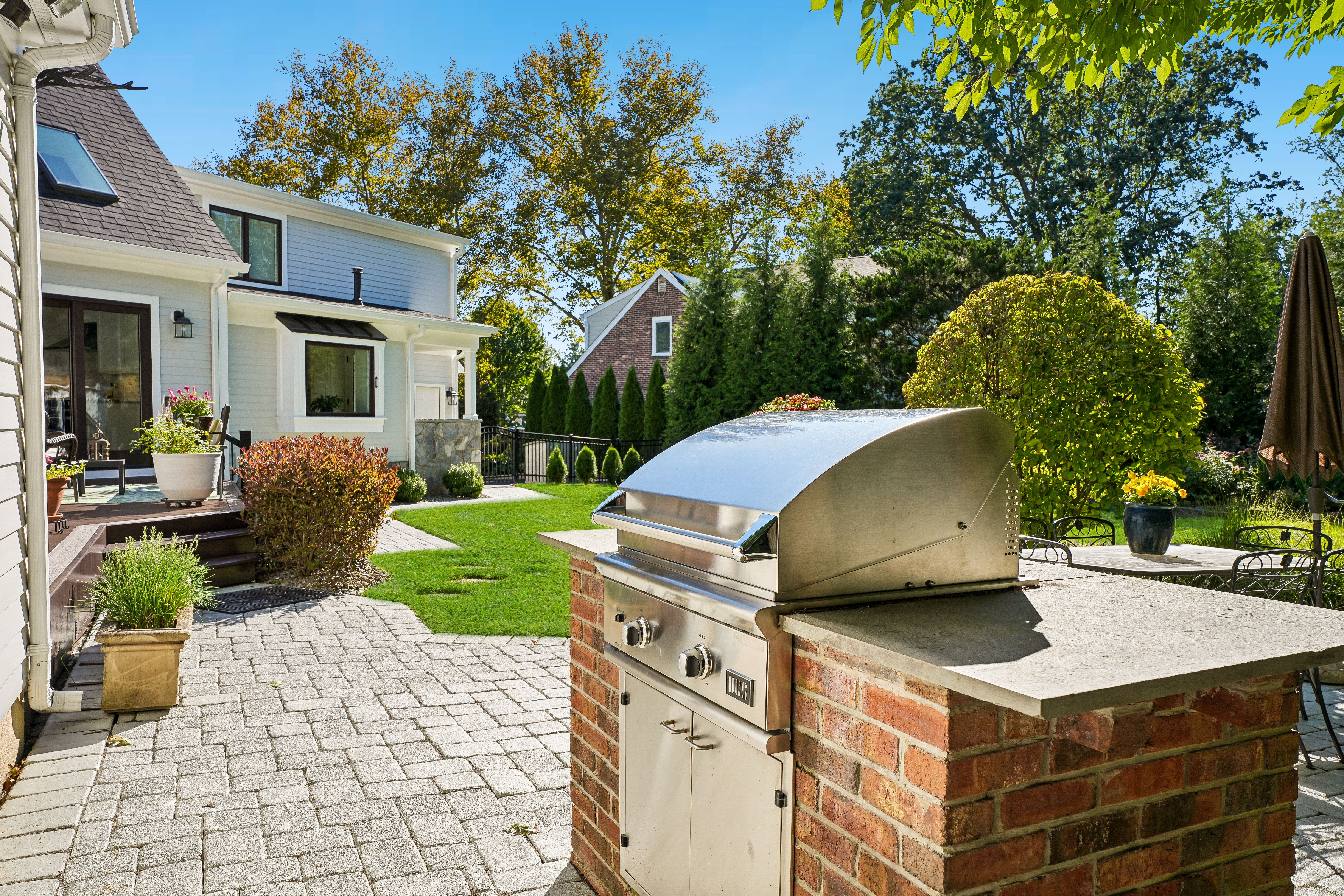 11 Meadowbrook Court 