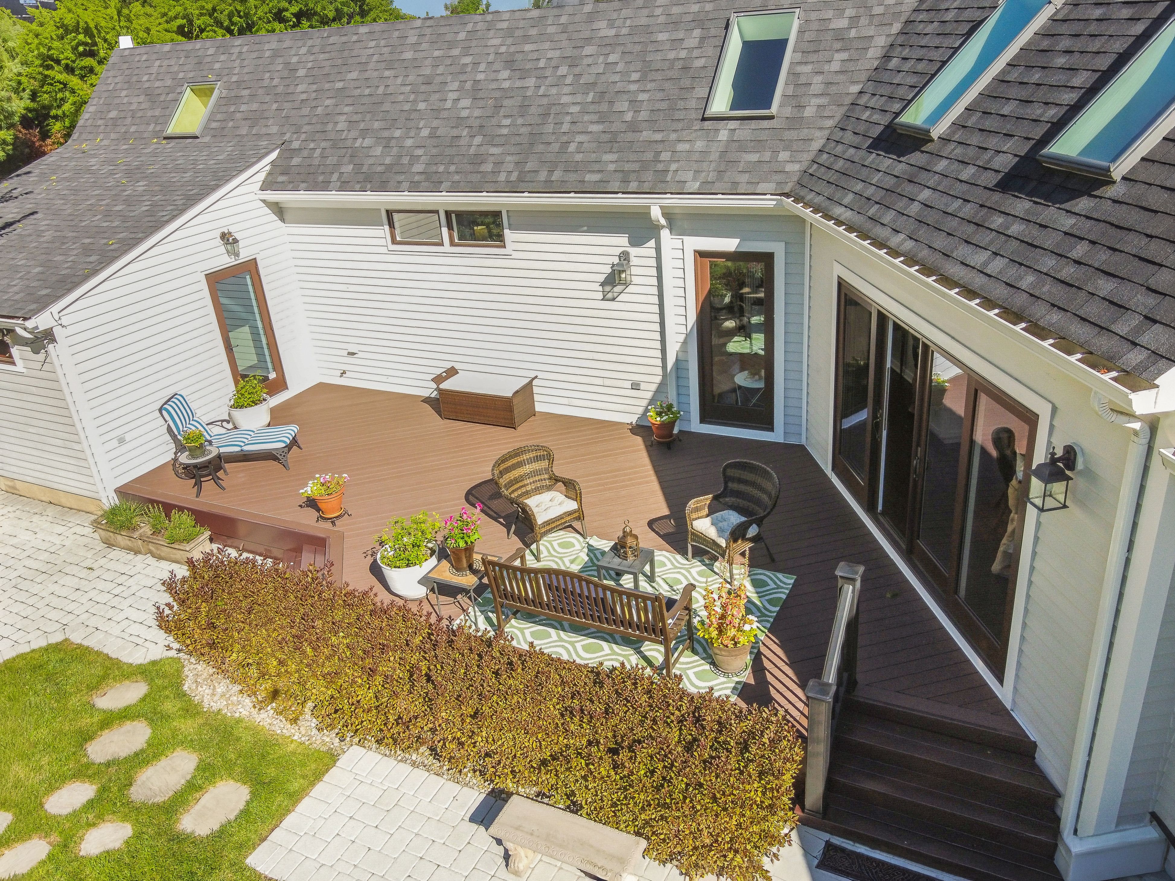 11 Meadowbrook Court 