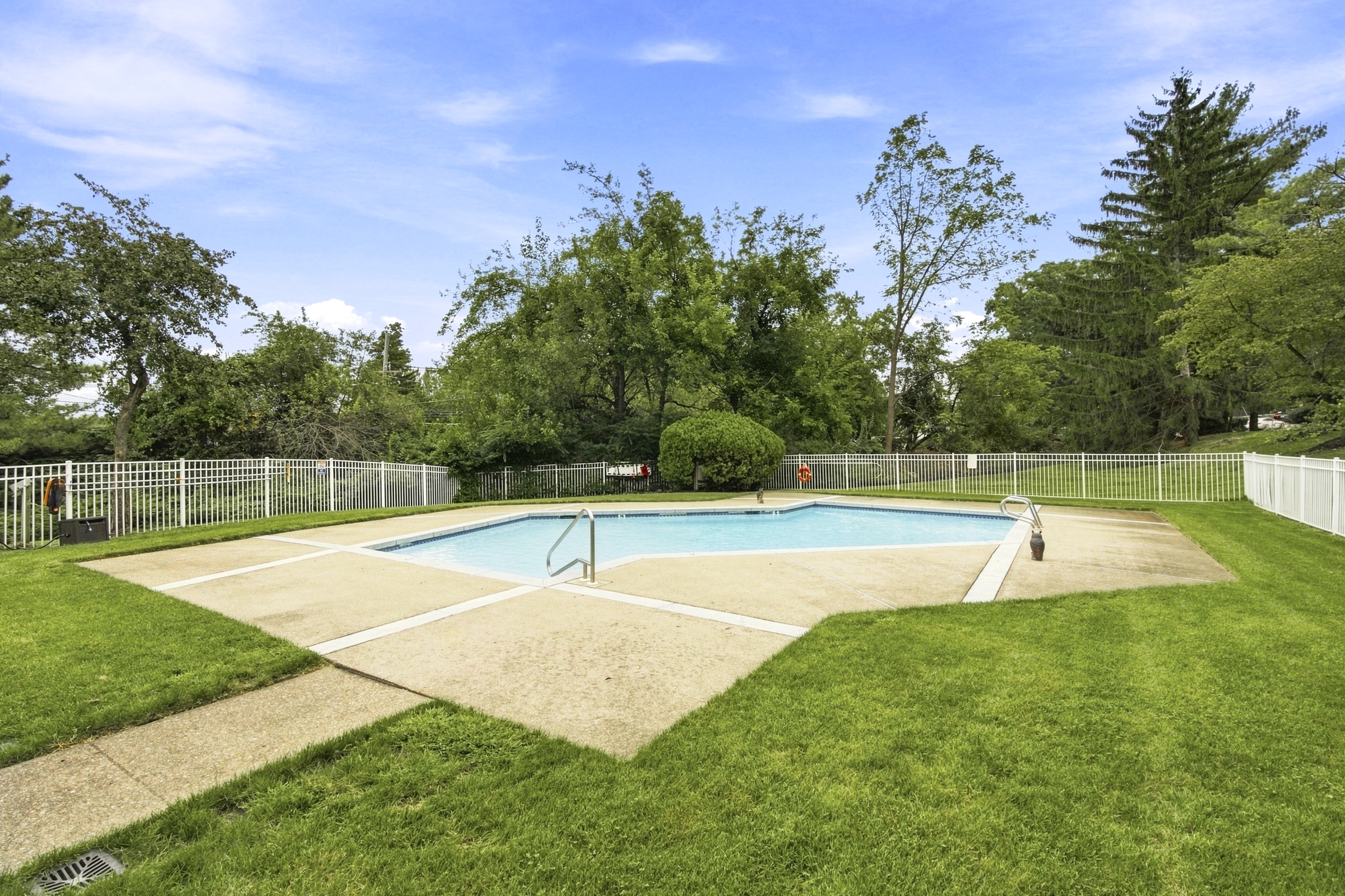 50 West Lindsley Road 