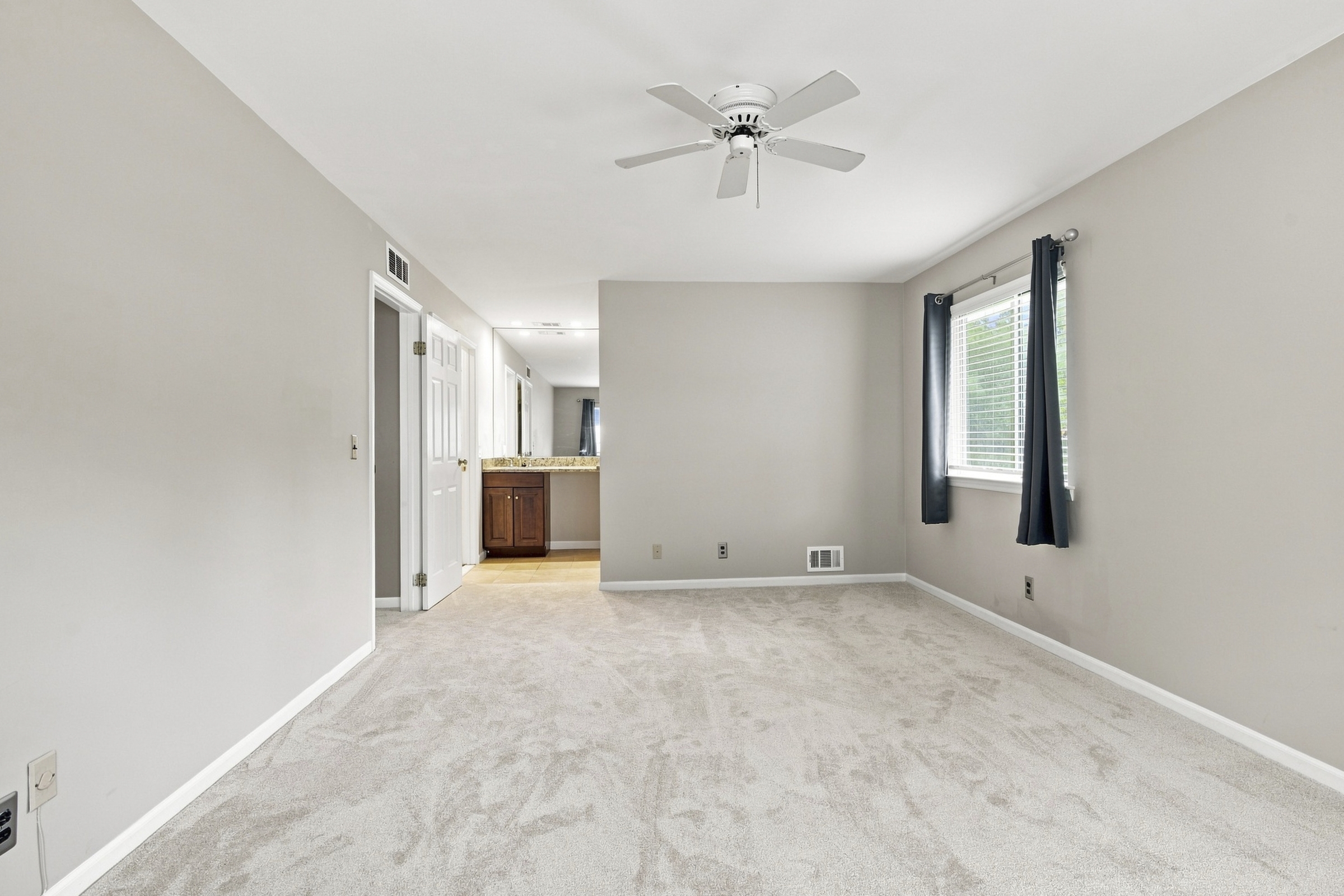 50 West Lindsley Road 