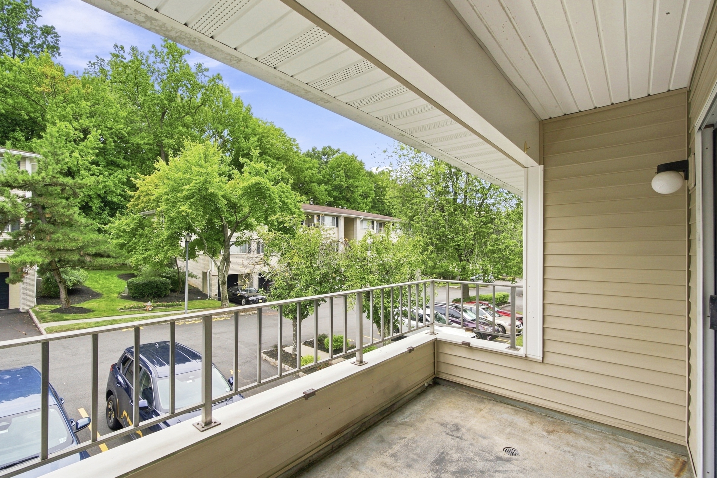 50 West Lindsley Road 