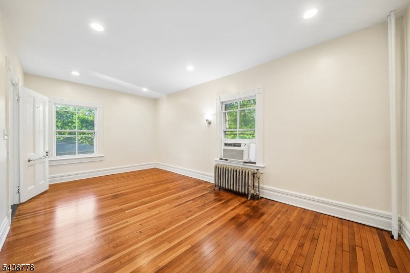 1001 Central Ave