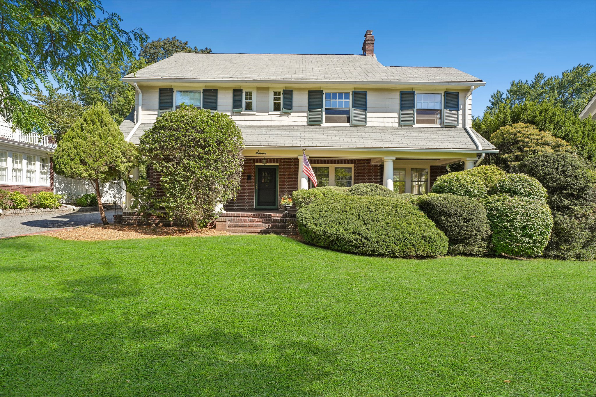 7 Tuxedo Road 