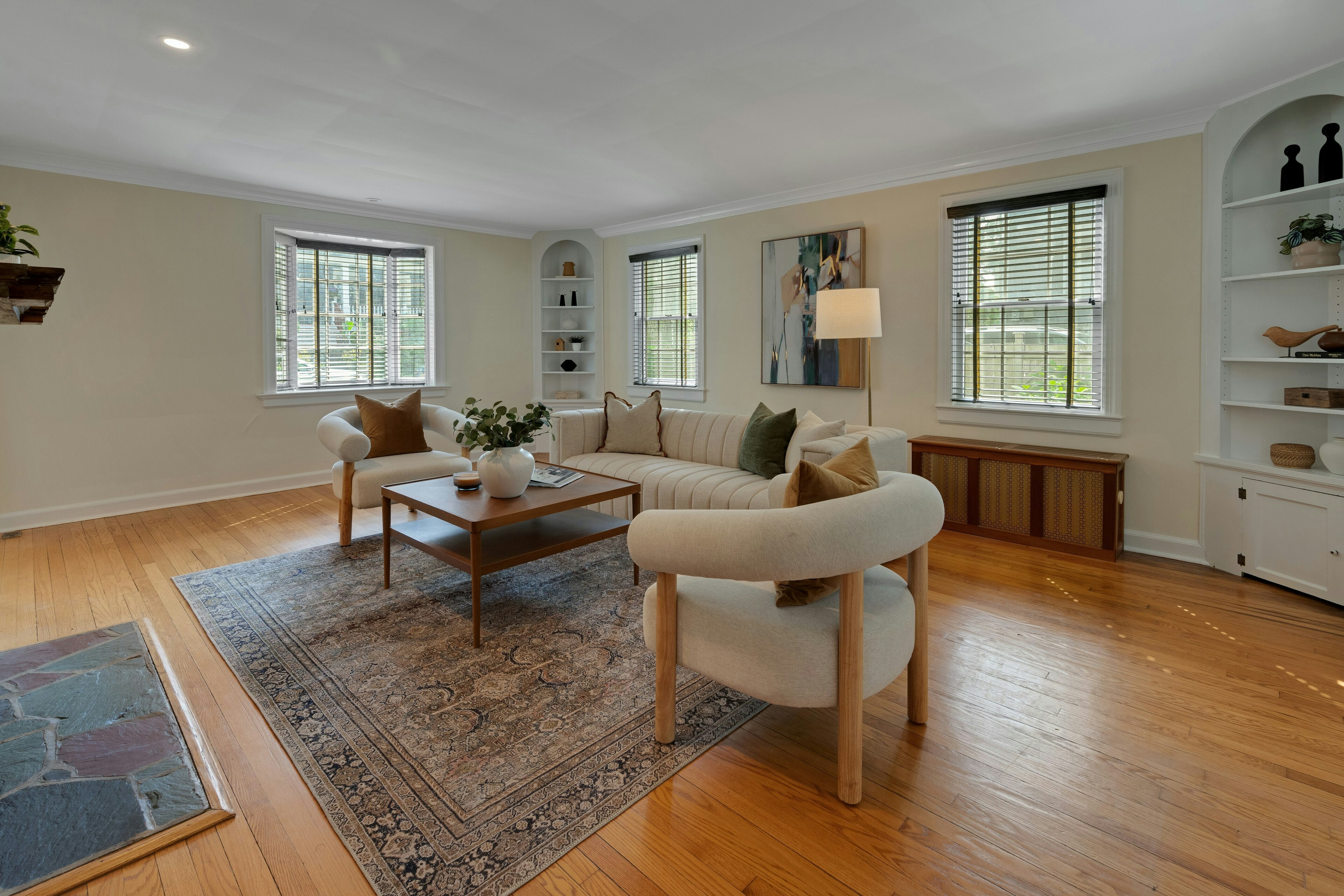 12 Hillside Avenue 