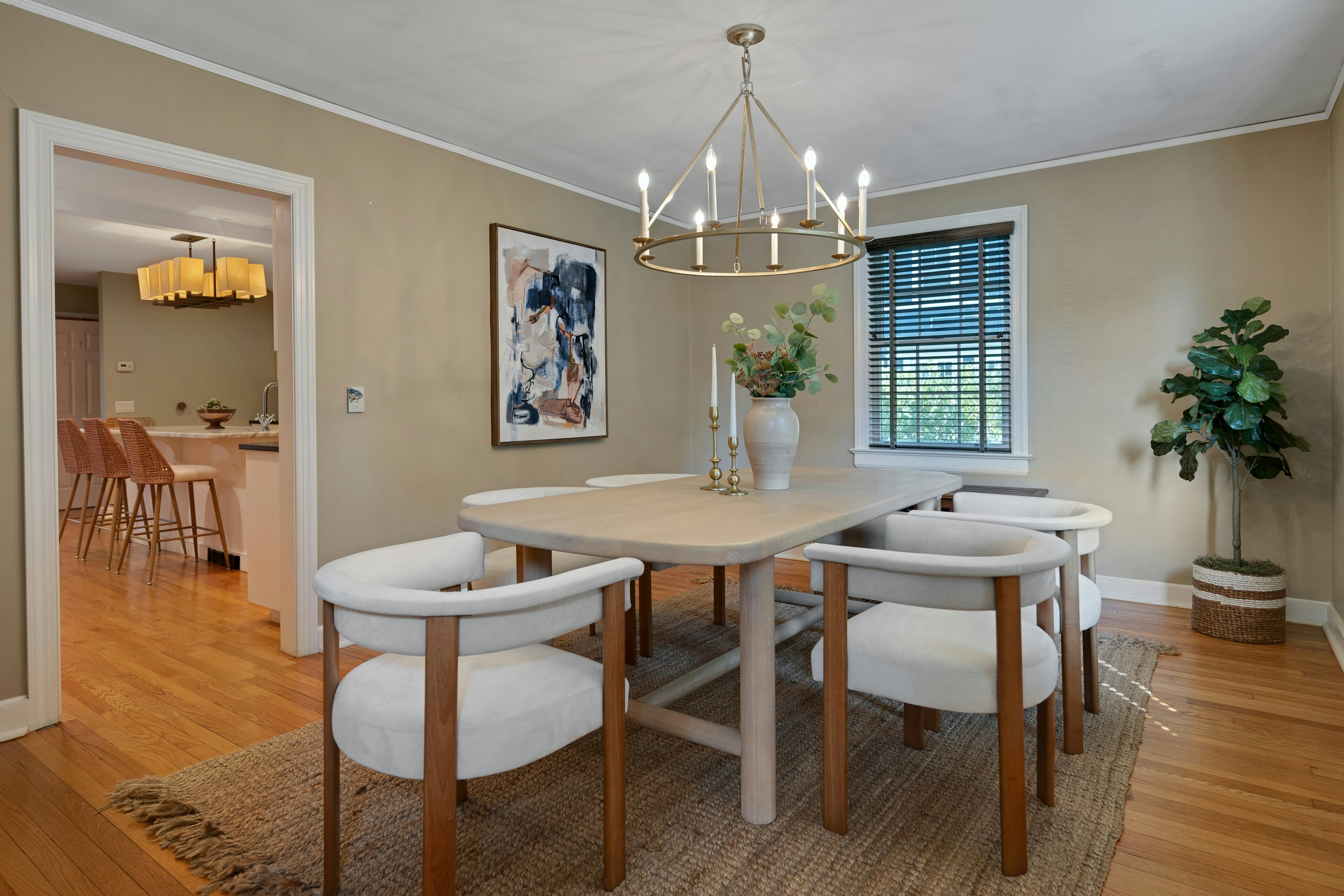 12 Hillside Avenue 