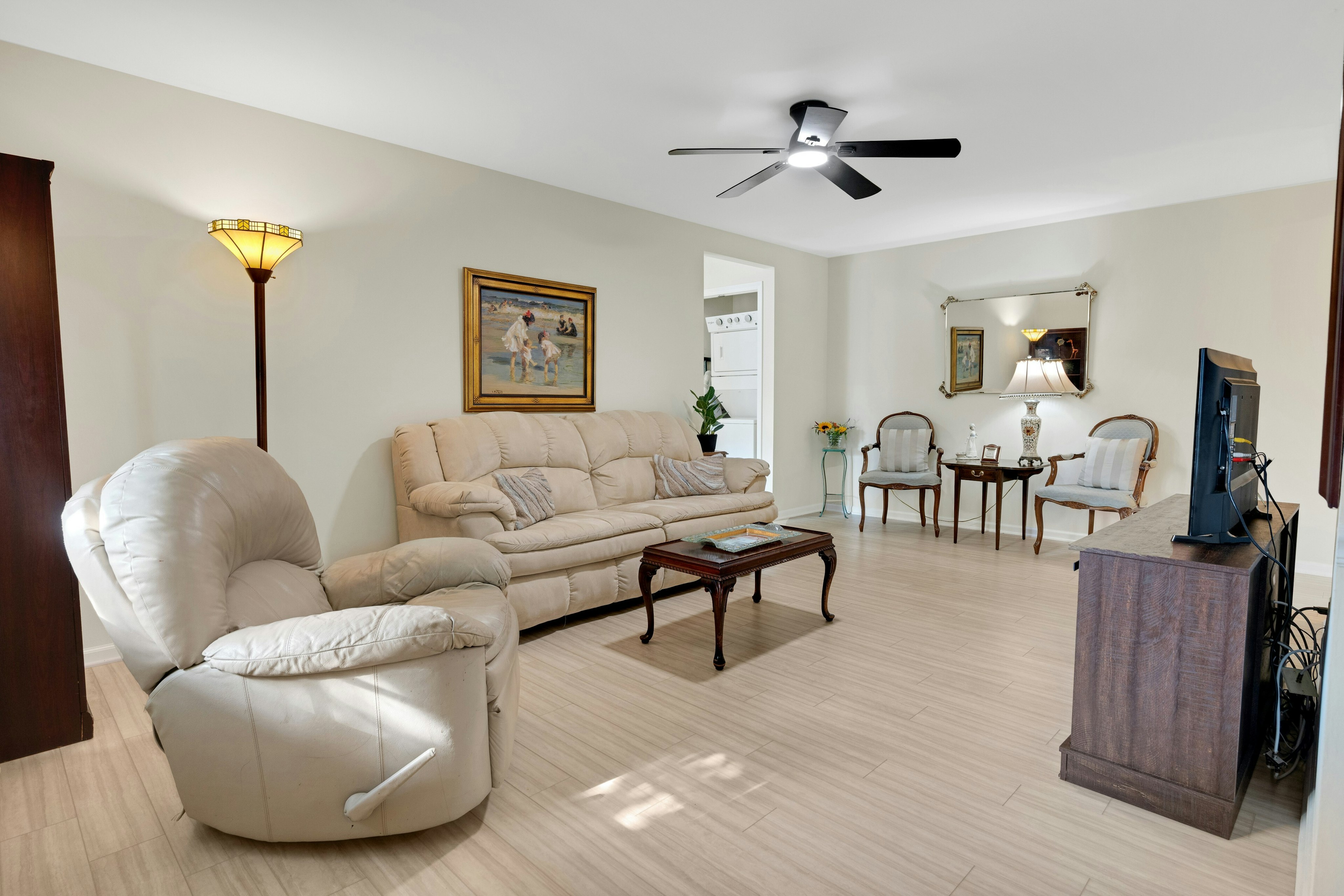 15F Kensington Road 