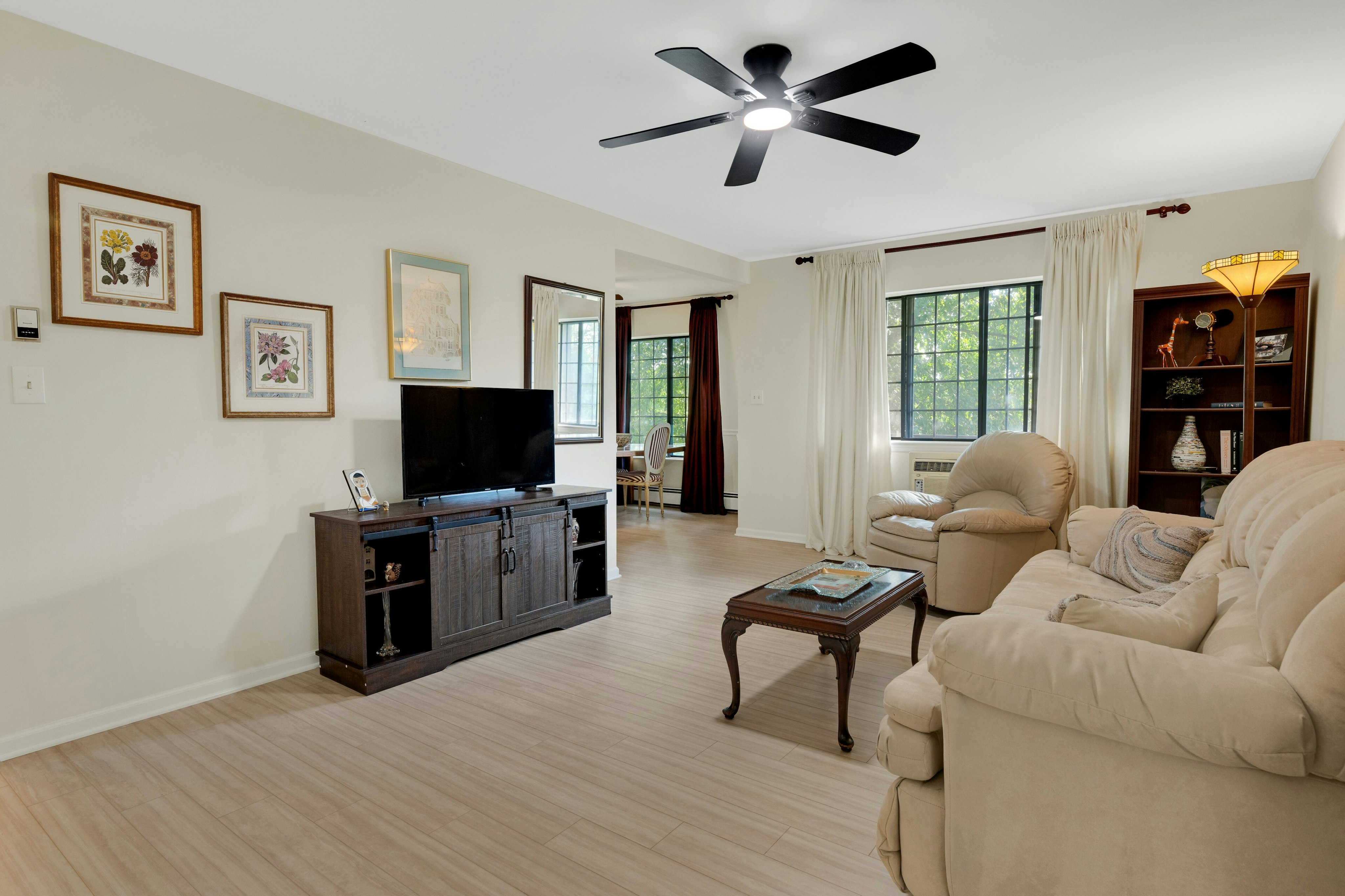 15F Kensington Road 