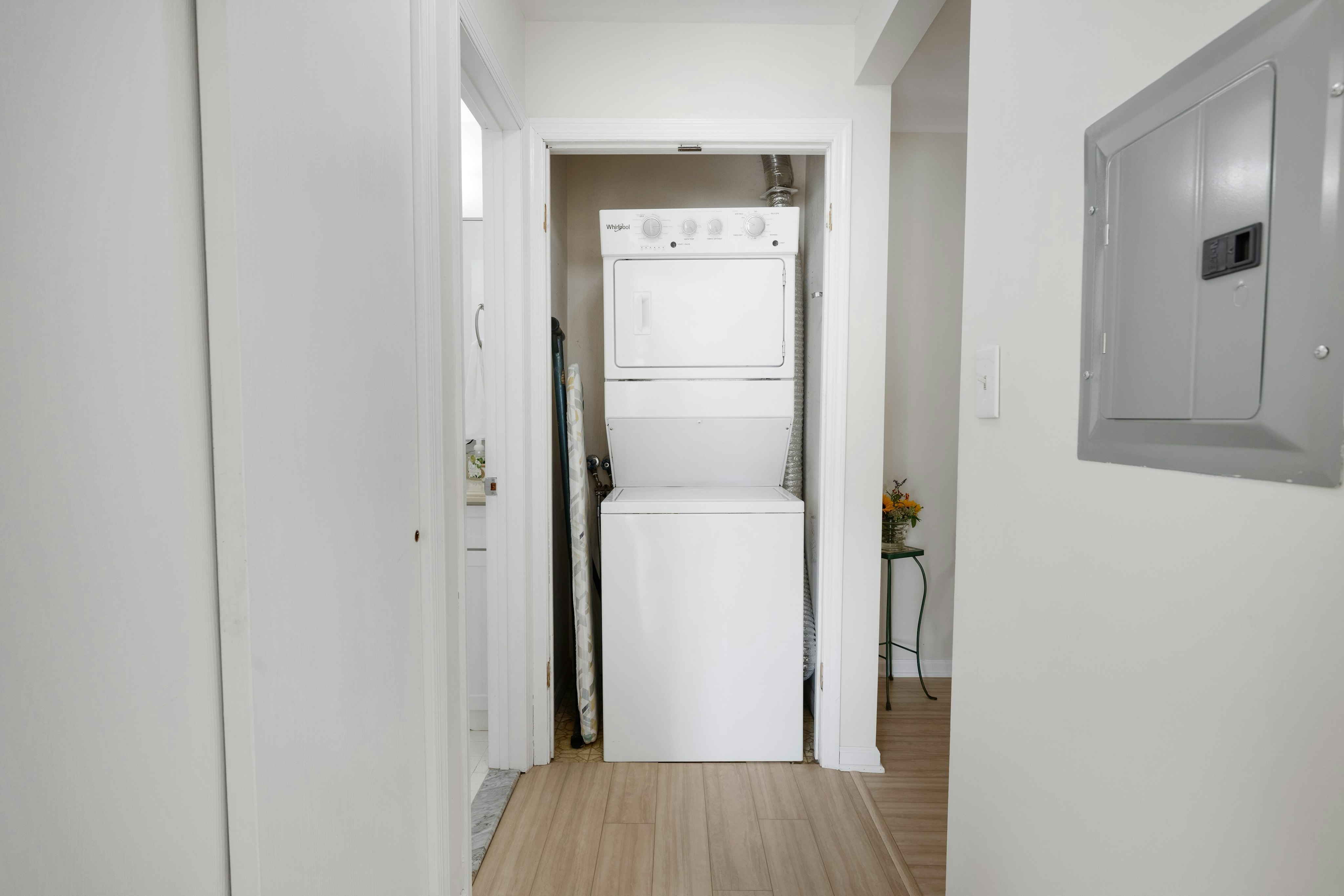 15F Kensington Road 