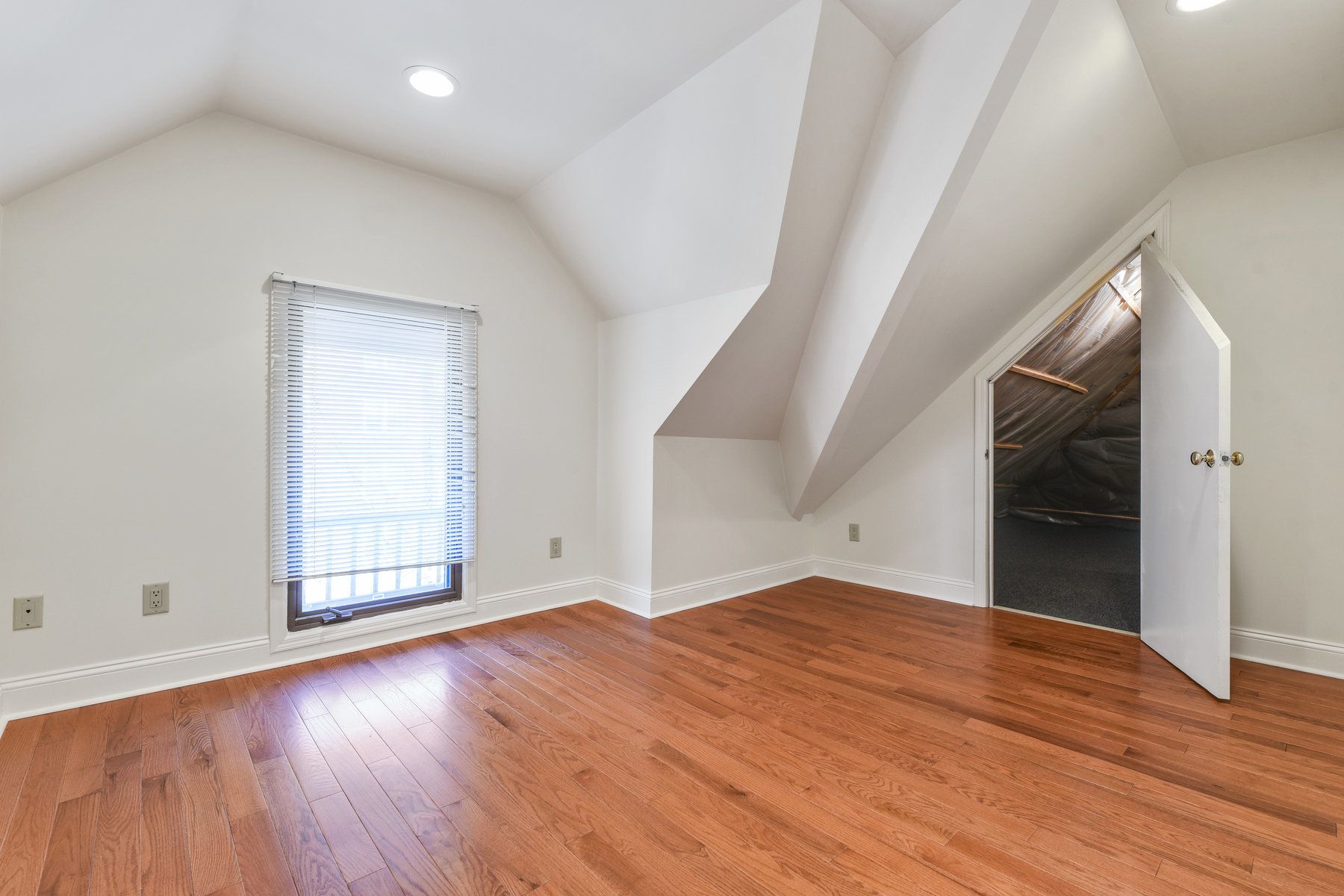 55 South Fullerton Avenue Unit A