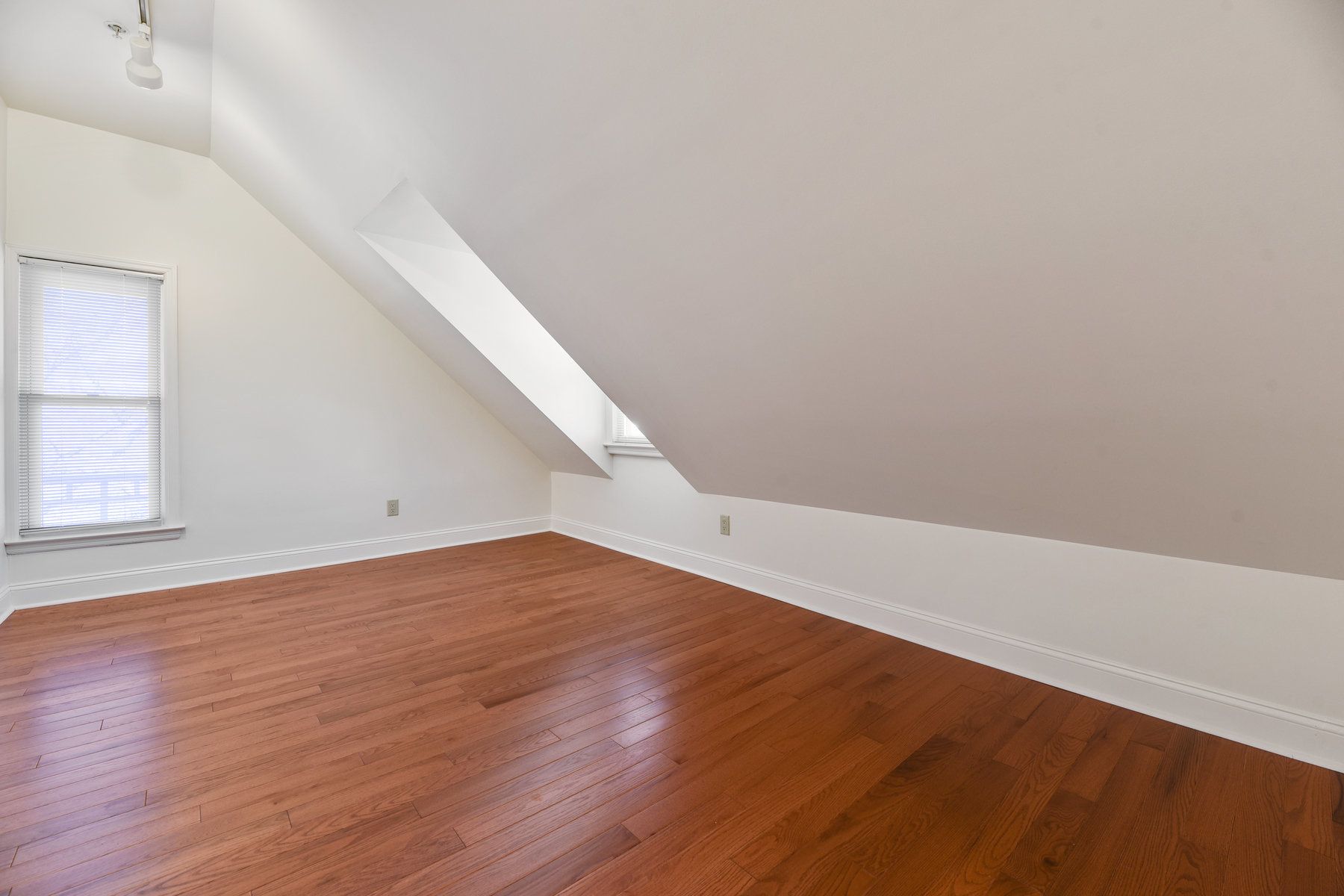 55 South Fullerton Avenue Unit A