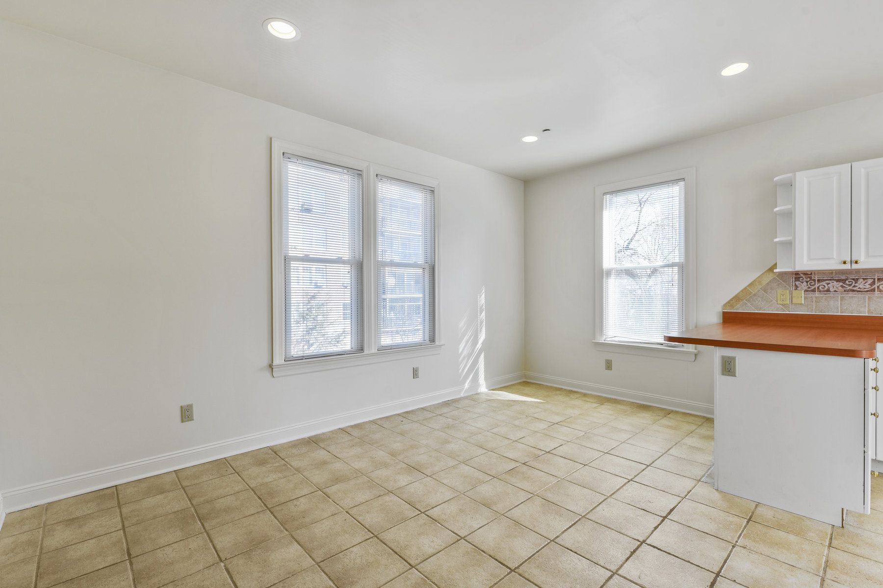 55 South Fullerton Avenue Unit A