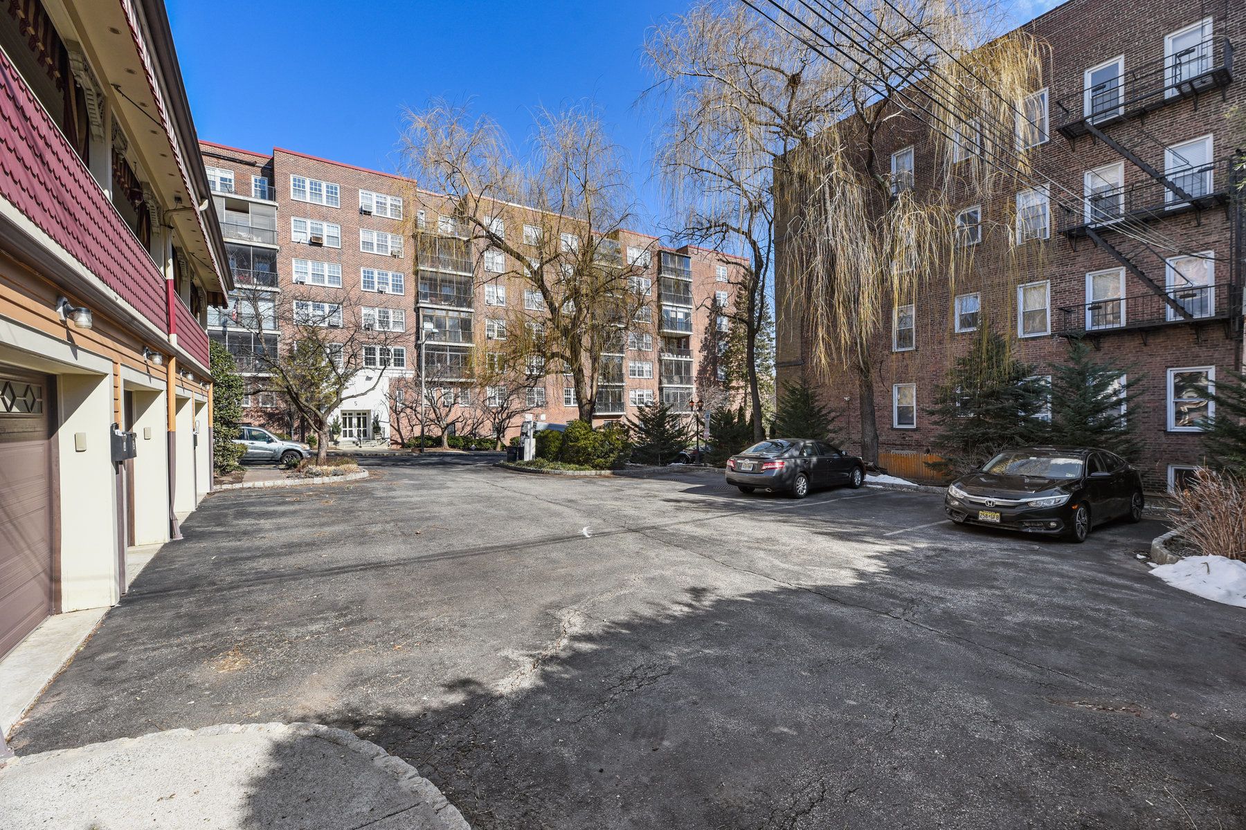 55 South Fullerton Avenue Unit A