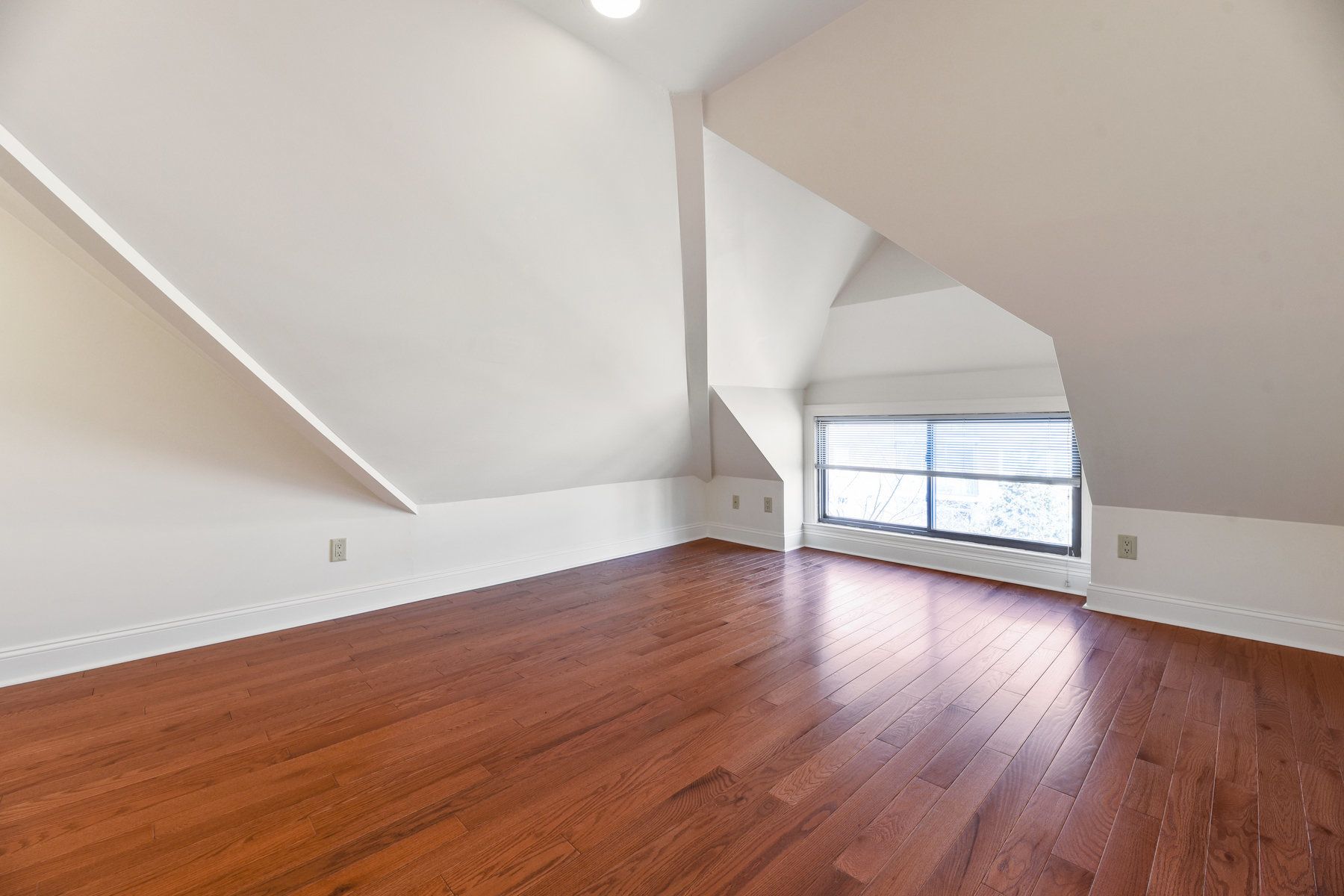 55 South Fullerton Avenue Unit A
