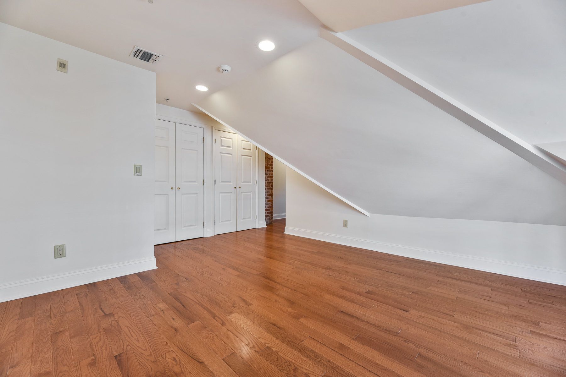 55 South Fullerton Avenue Unit A