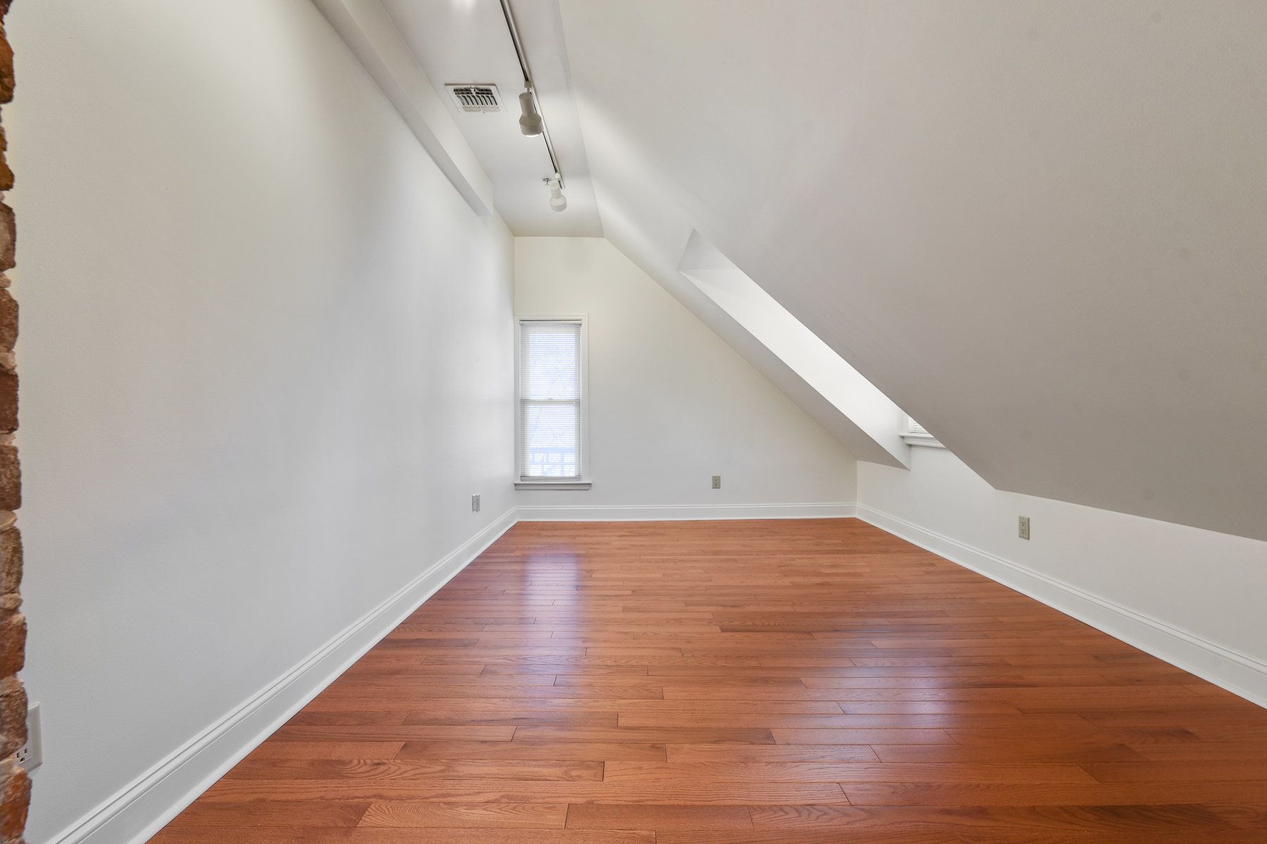 55 South Fullerton Avenue Unit A