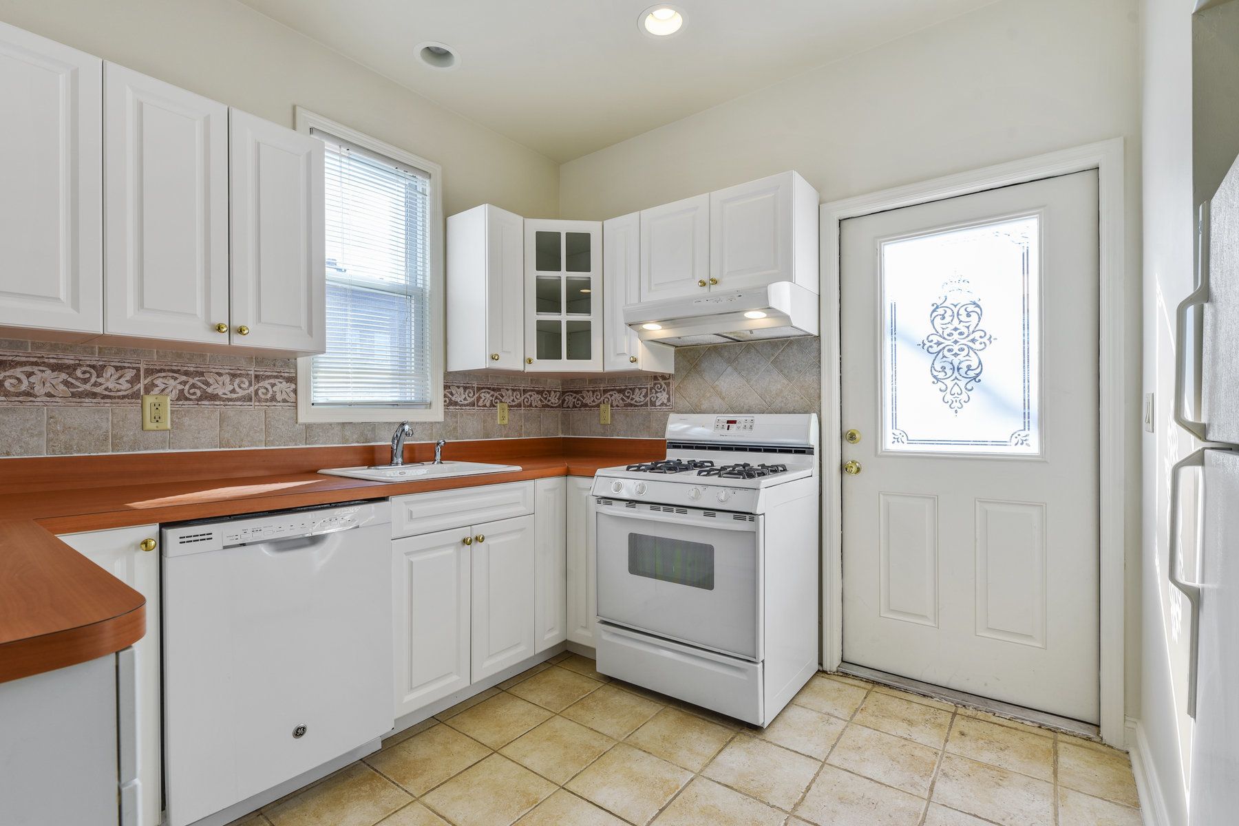 55 South Fullerton Avenue Unit A