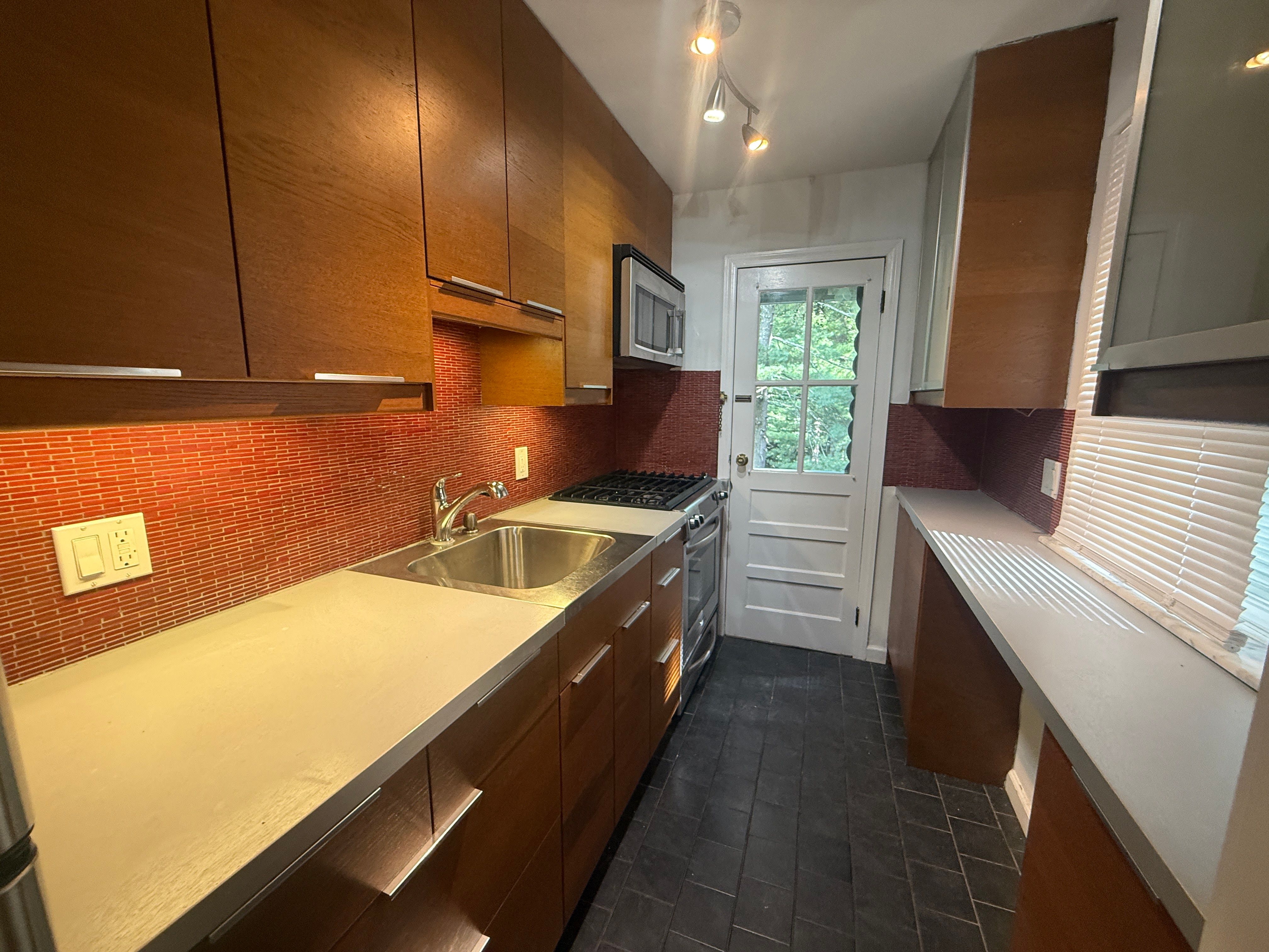 119 Harrison Avenue #2