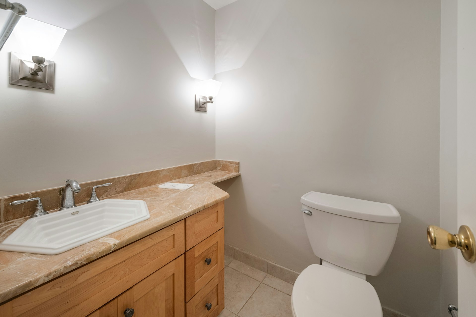 203 Riveredge Drive 
