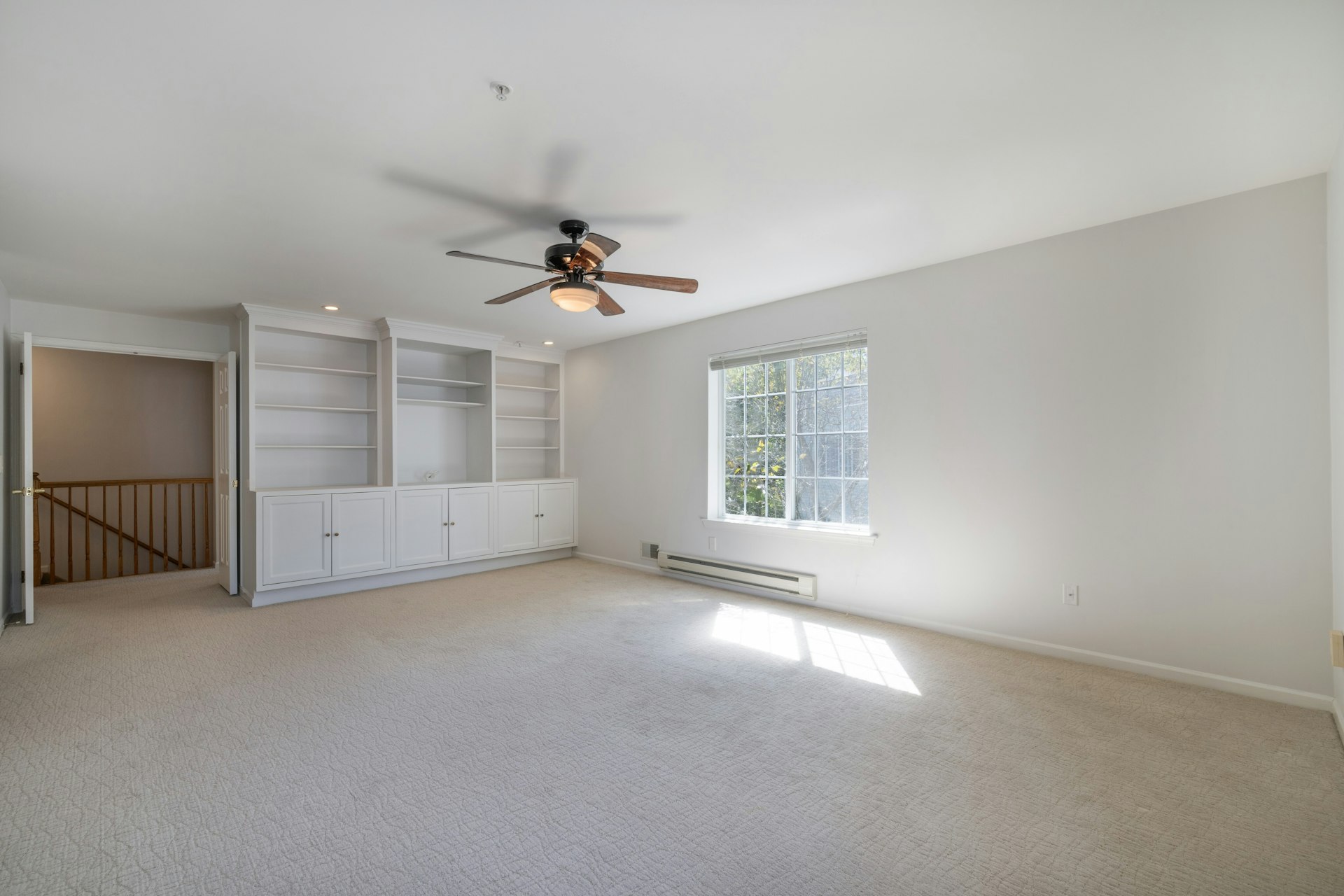 203 Riveredge Drive 