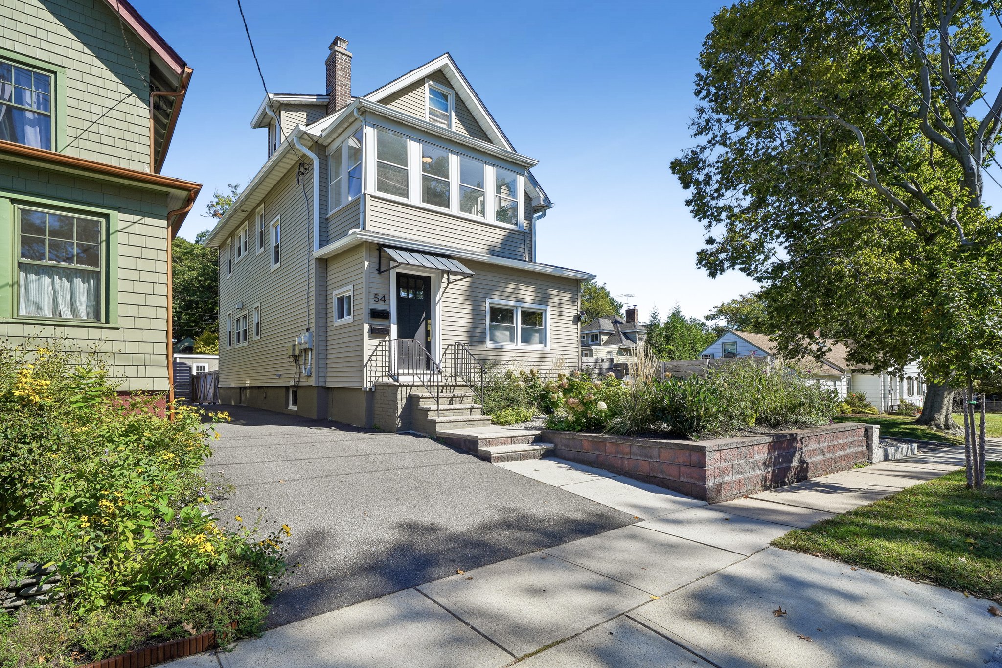 54 Label Street 