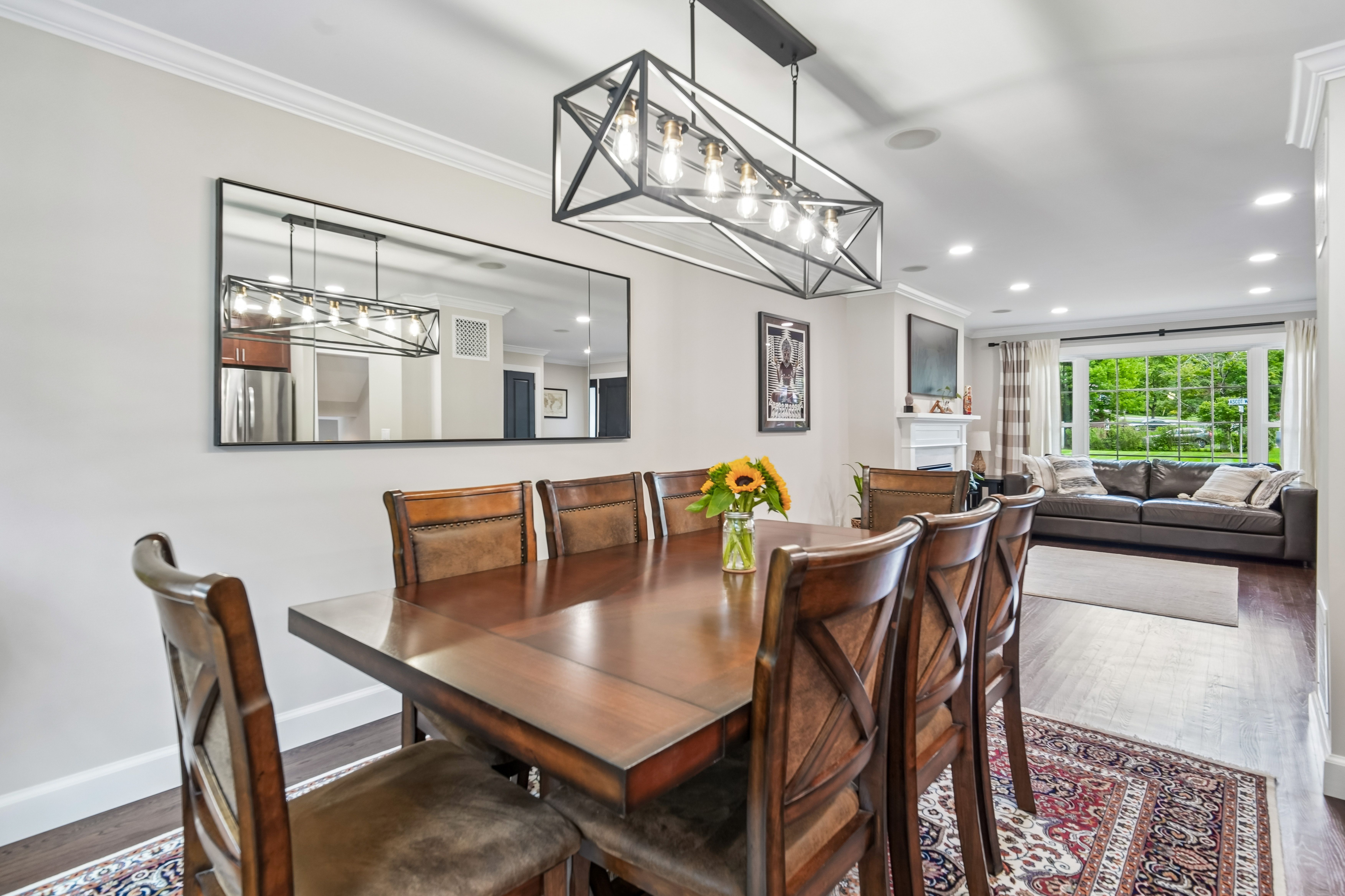 25 Ascot Way 