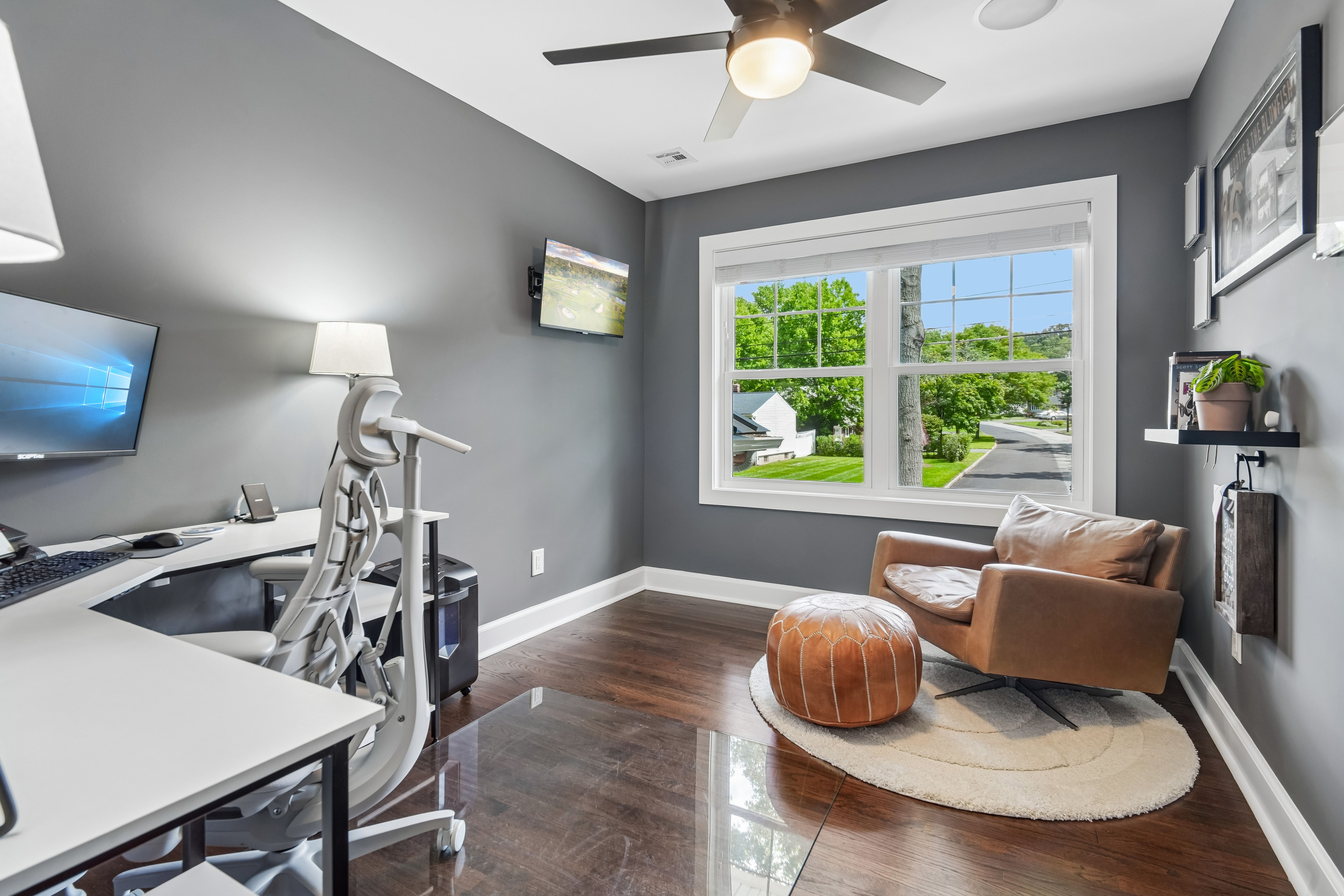 25 Ascot Way 
