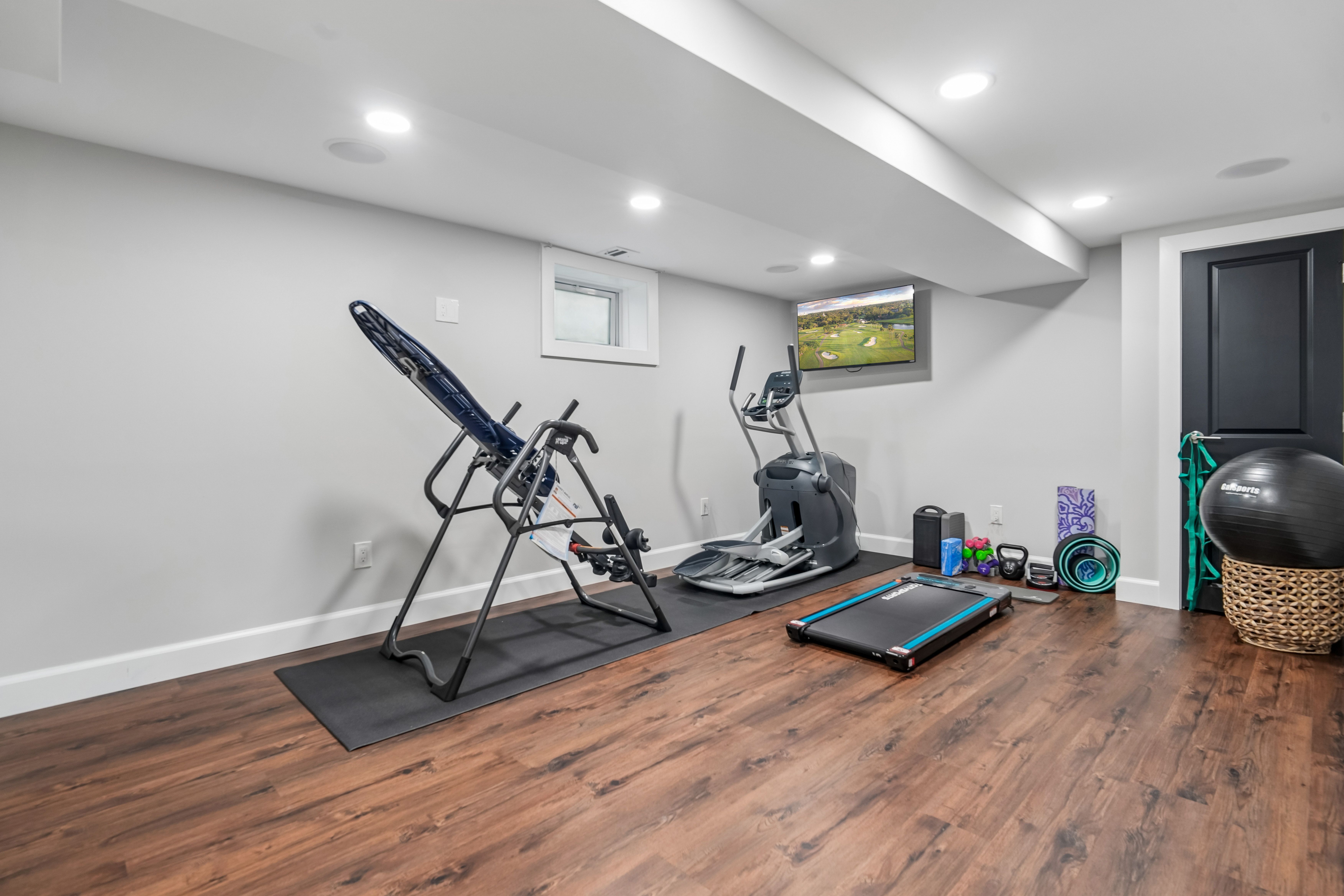 25 Ascot Way 